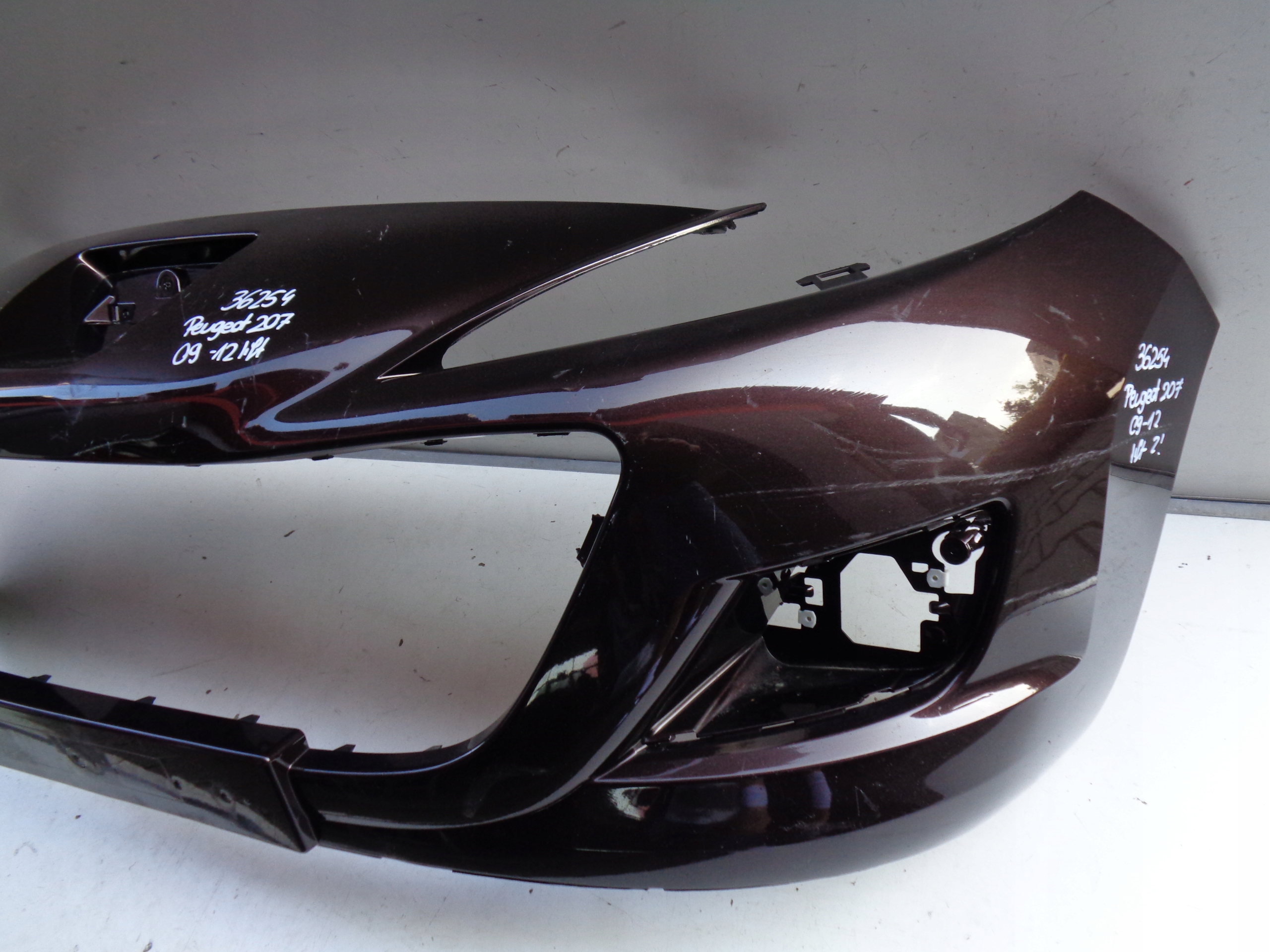 PREDNÝ NÁRAZNÍK PEUGEOT 207 09-12 LIFT NR 36254