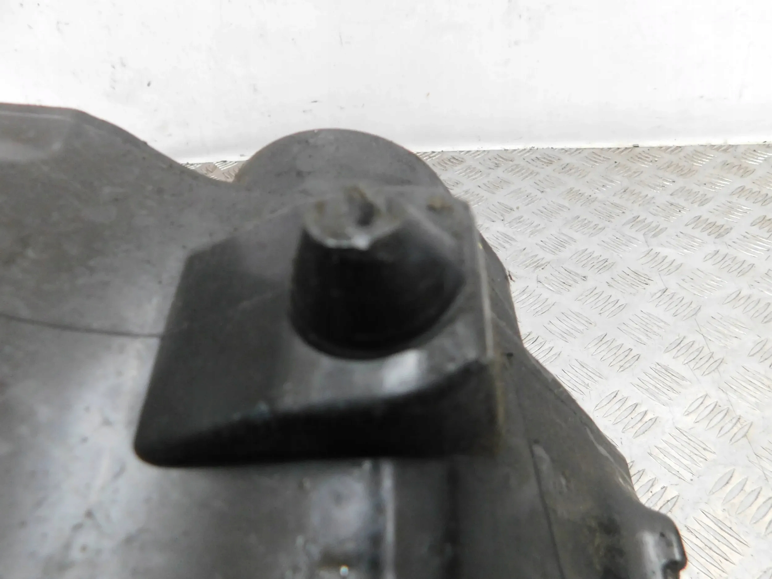 OBAL VZDUCHOVÉHO FILTERA DACIA SANDERO II 1.5 DCI