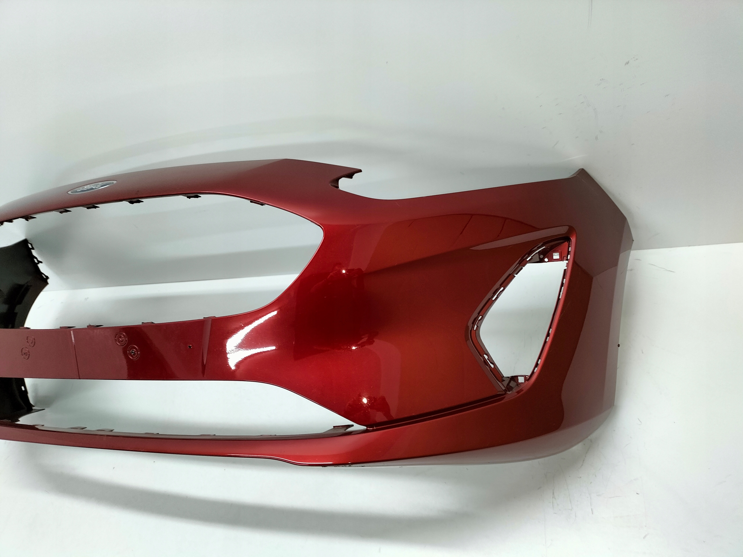 PREDNÝ NÁRAZNÍK FORD FIESTA MK8 17-