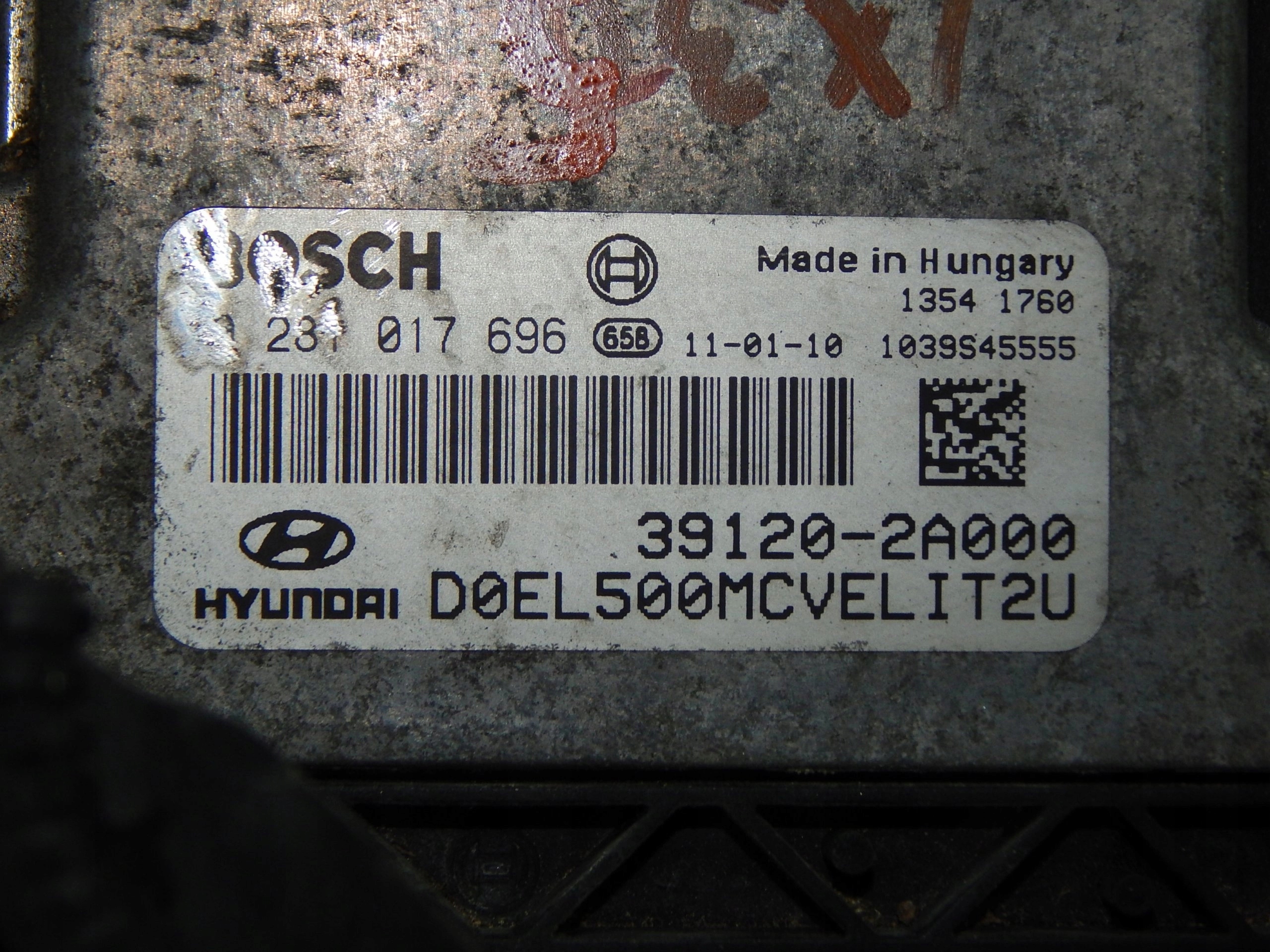hyundai ix35 1.7 crdi RIADIACA JEDNOTKA 0281017696