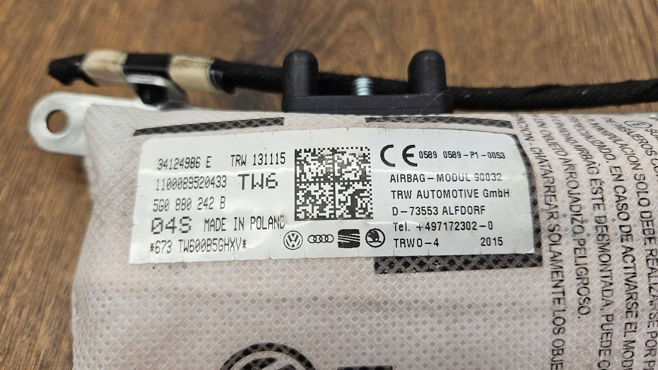 Seat Leon III 3 5G0880242B VZDUCHOVY VAK AIRBAG PRAVEHO SEDADLA