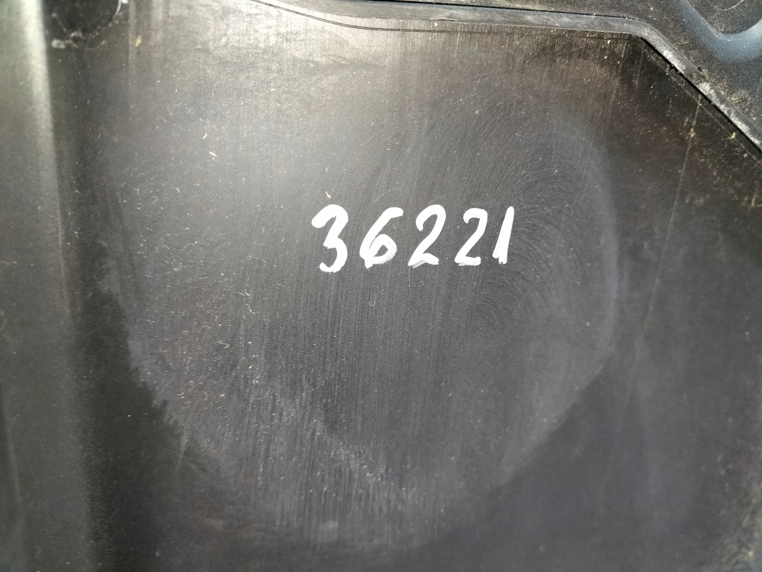 ĽAVÝ PREDNÝ BLATNÍK BMW X5 F15 13-