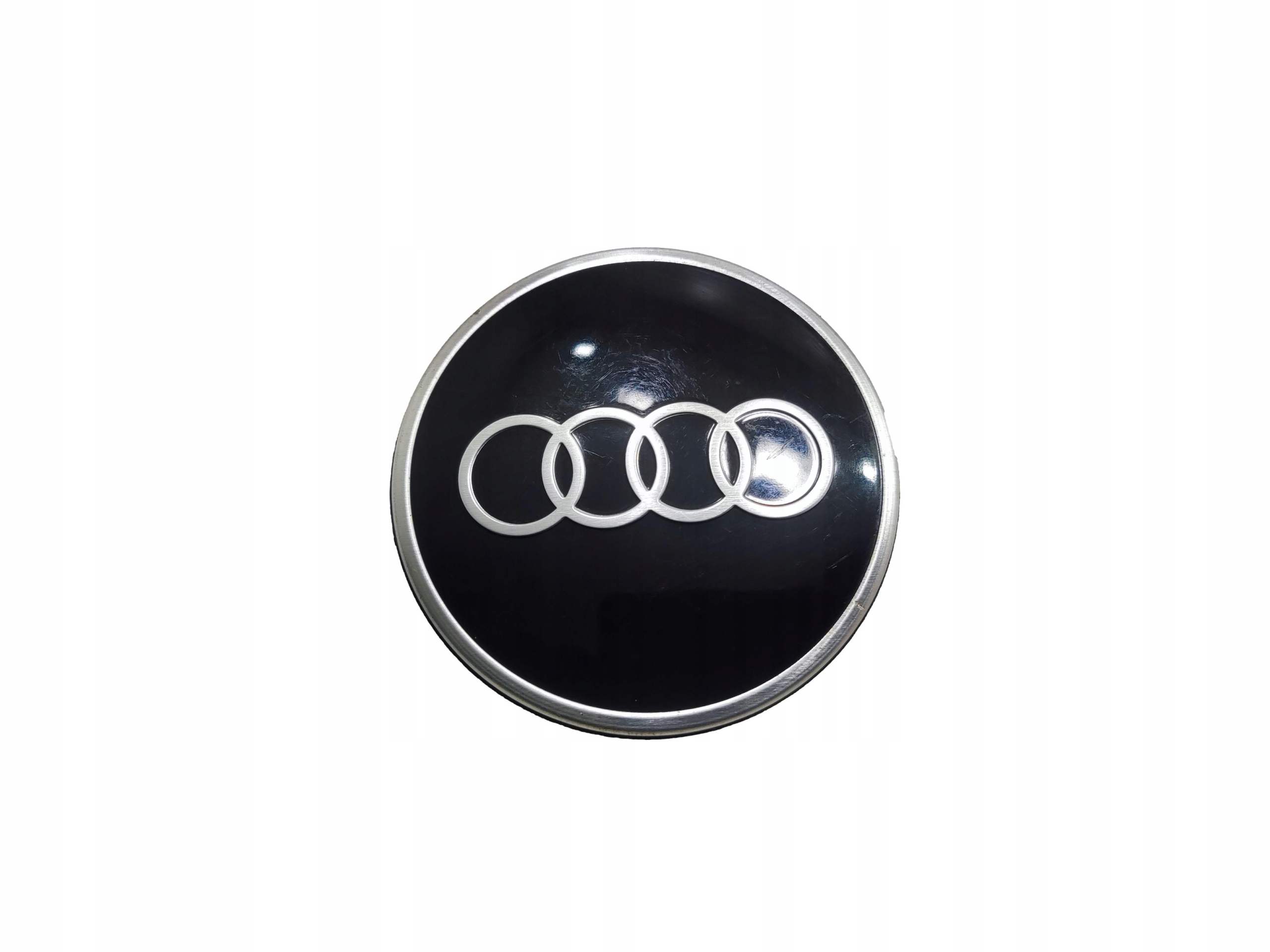 PUKLICA HLINIKOVE DISKY ELEKTRONYJ AUDI A1 II 82A 81A601170 81A601170A 18-24
