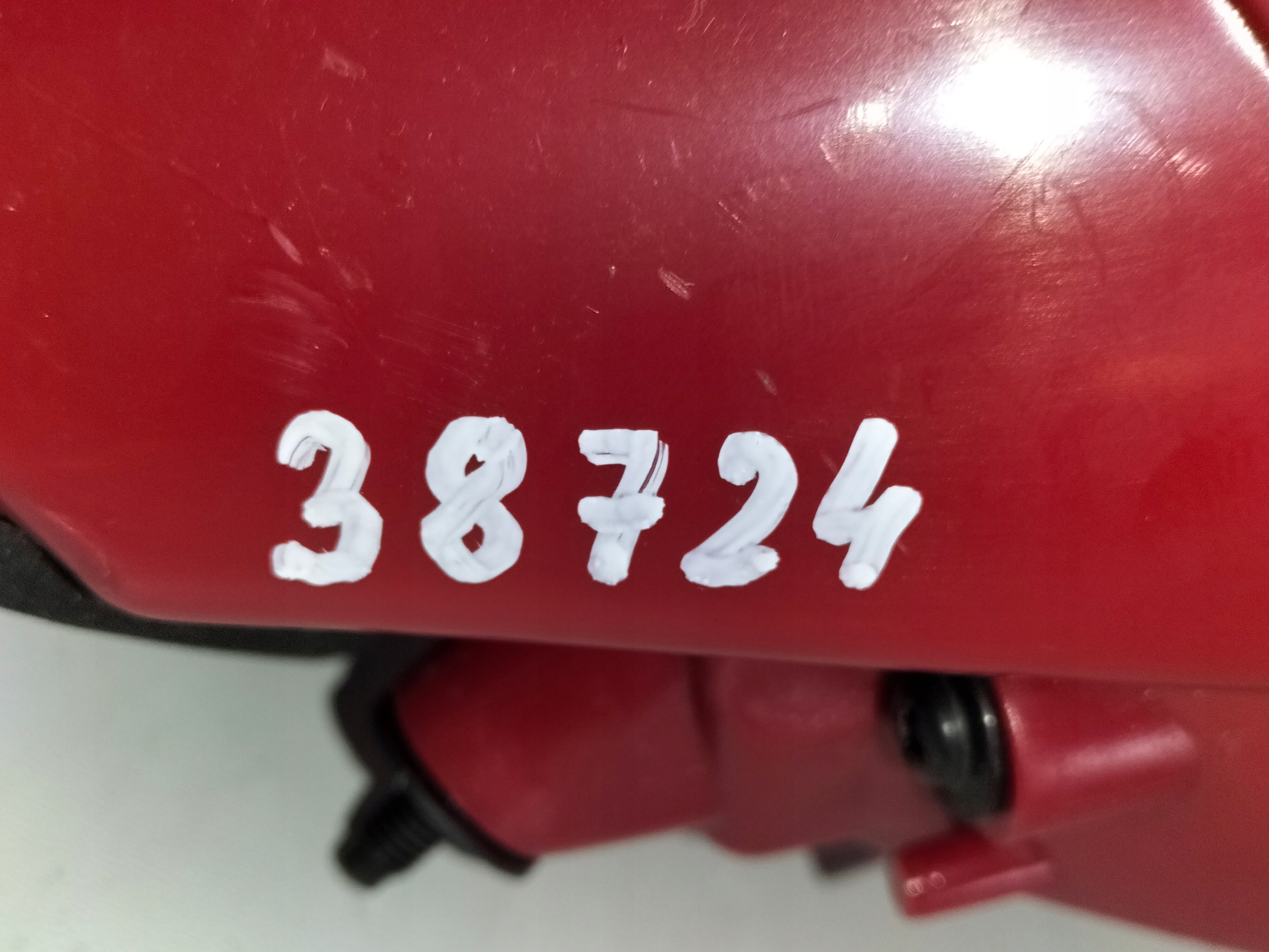 PRAVE ZADNE SVETLO KIA CEED II 12- HB