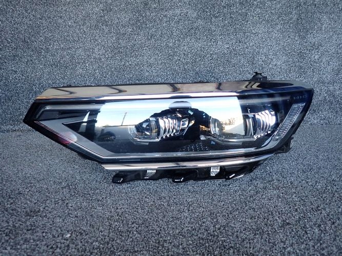 VW PASSAT  B8 FULL LED 14- LAVE PREDNE SVETLO