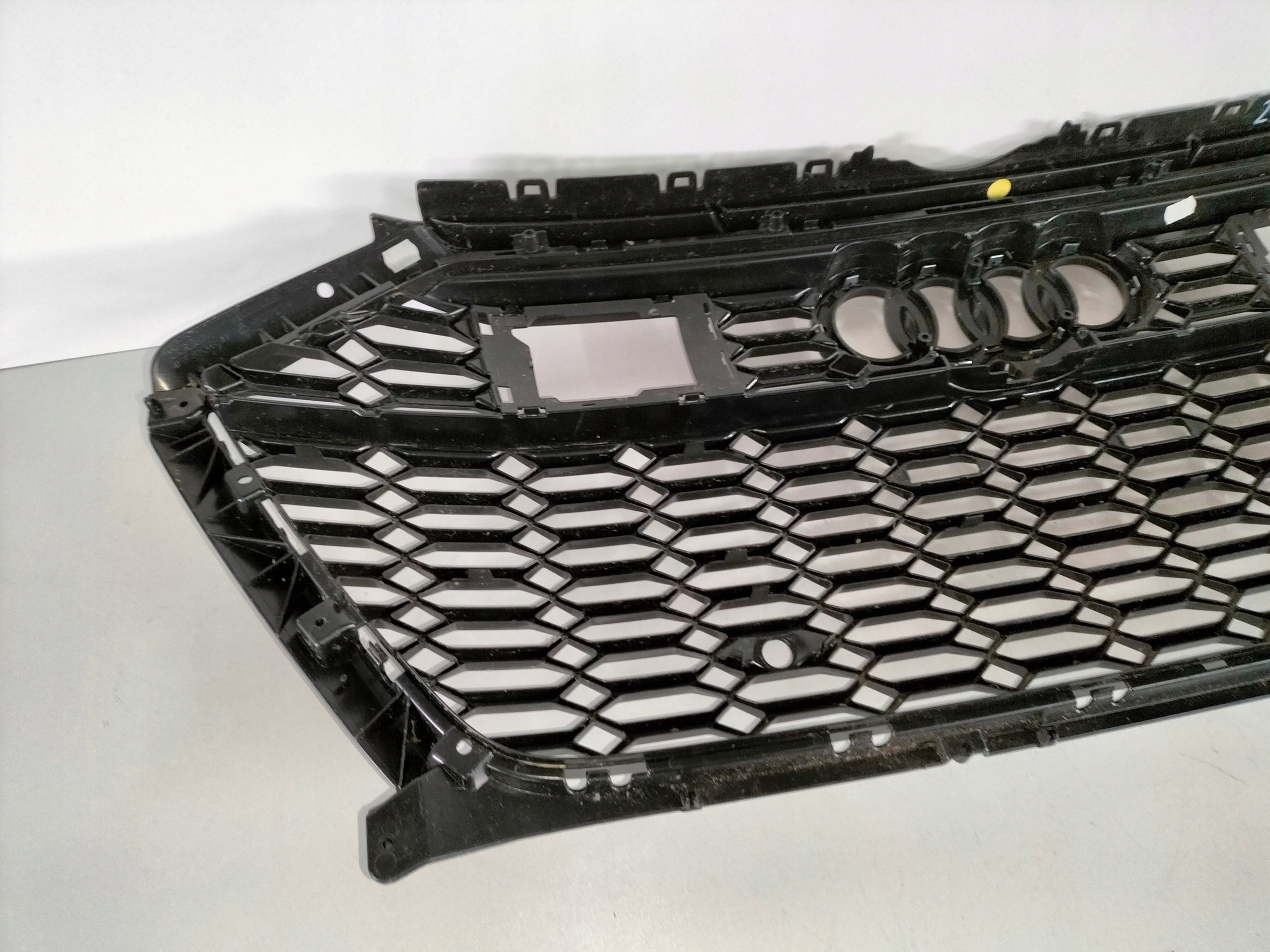 MRIEZKA LISTA AUDI A6 RS6 RS7 C8 18-