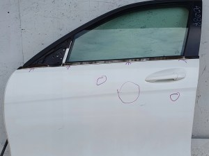MERCEDES C W204 W 204 LAVE PREDNE DVERE MERCEDES C W204 W 204 LAVE PREDNE DVERE