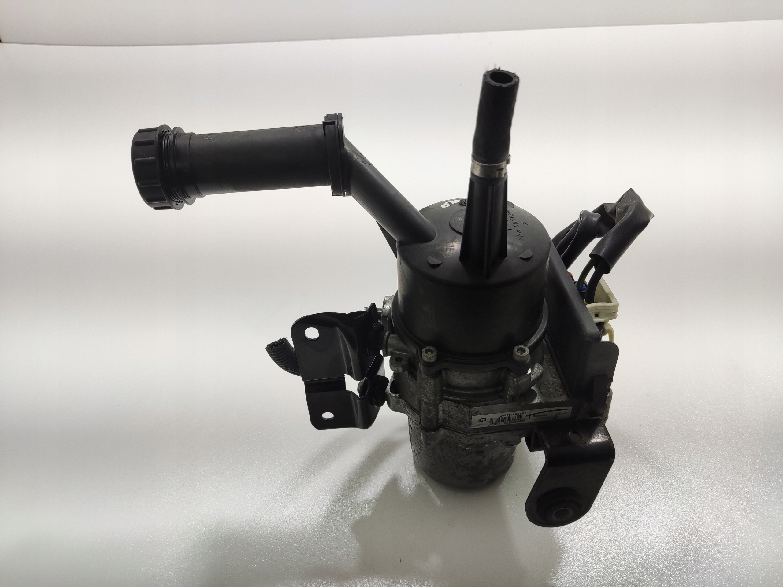 ELEKTRICKÉ SERVOČERPADLO PEUGEOT 5008 I 9813551980 2013-2016 LIFT
