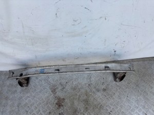 VYSTUHA PREDNEHO NARAZNIKA RENAULT CLIO III MODUS 05- VYSTUHA PREDNEHO NARAZNIKA RENAULT CLIO III MODUS 05-