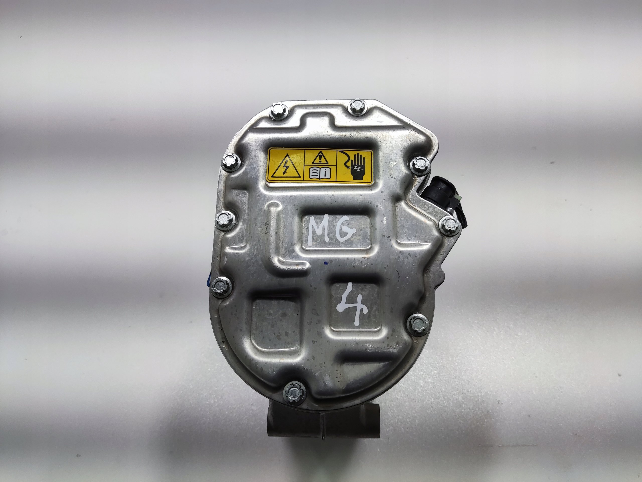 KOMPRESOR KLIMATIZACIE MG 4 MG4 2022-2025 10966599