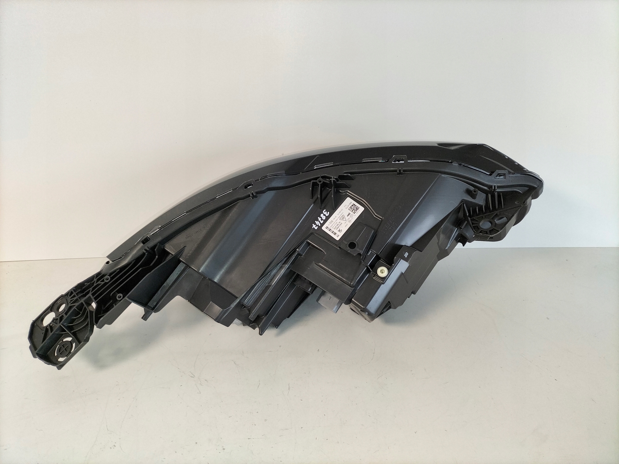 LAVE PREDNE SVETLO PEUGEOT 3008 II 5008 II LIFT 20- FULL LED