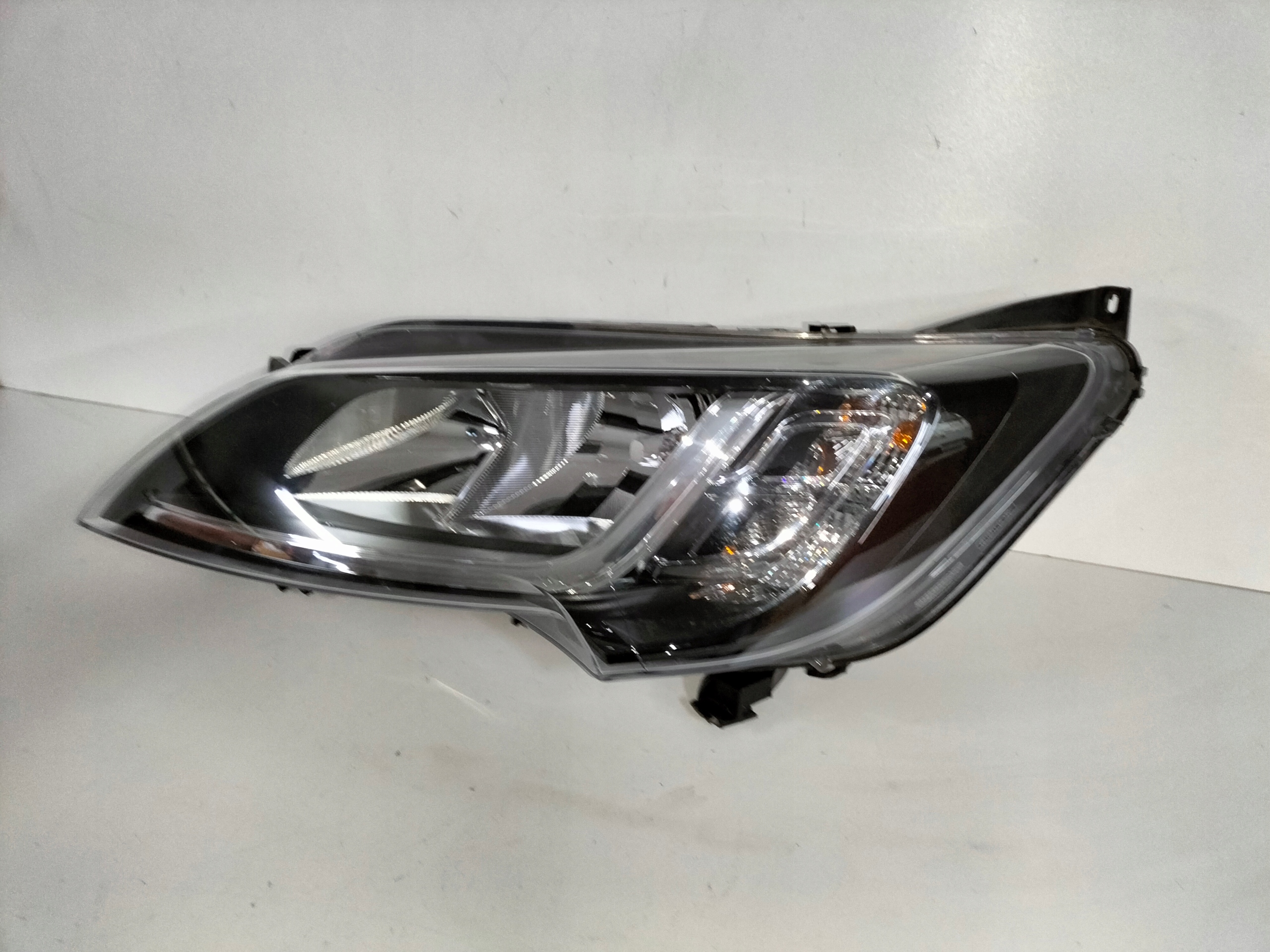 LAVE PREDNE SVETLO FIAT DUCATO PEUGEOT BOXER III LIFT 14-