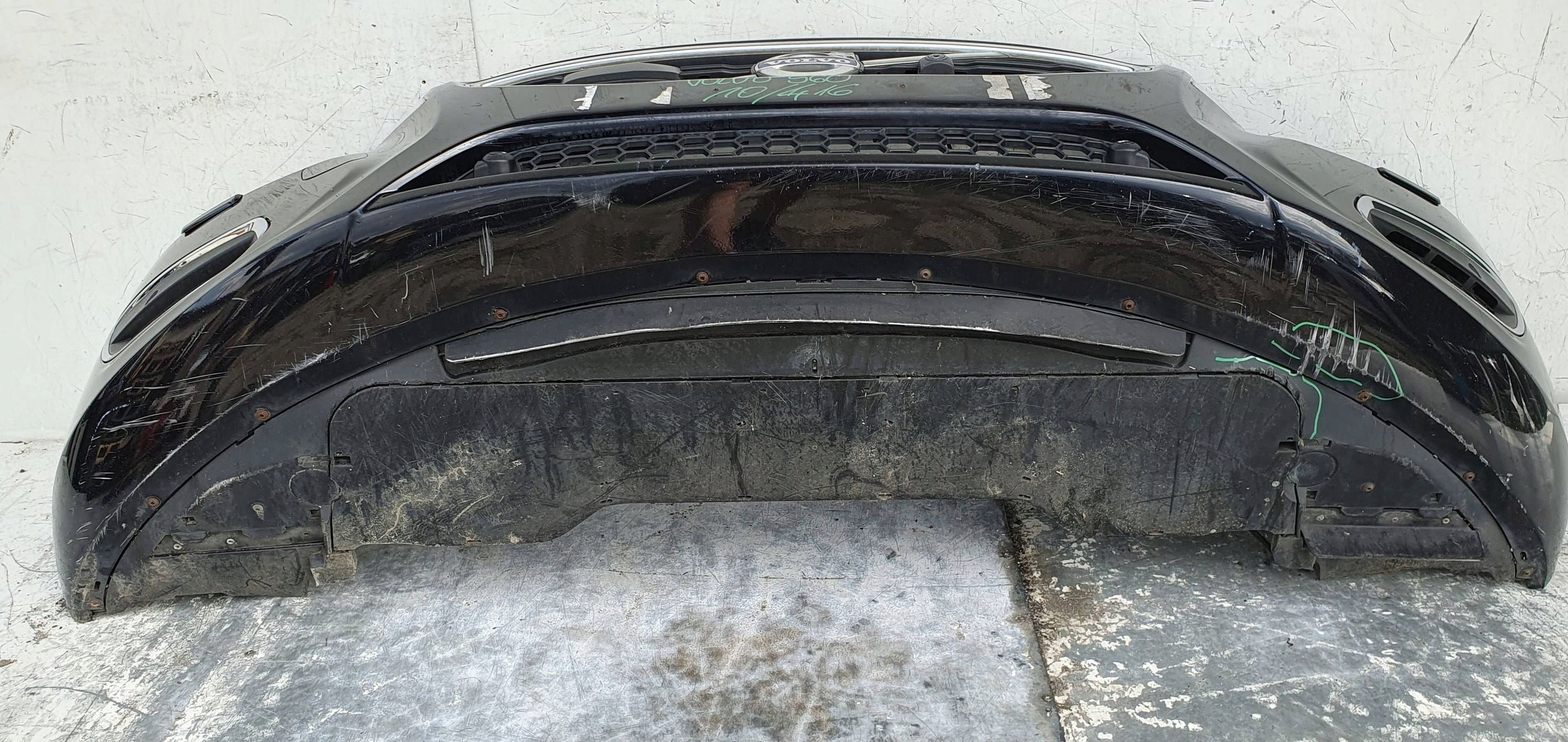 Volvo V60 S60 -013 XENON PDC KAMERA PREDNÝ NÁRAZNÍK 30795006