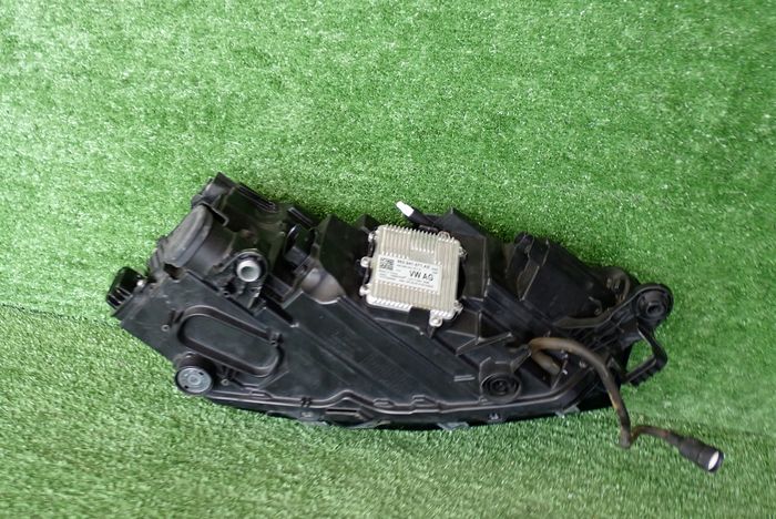 SKODA FABIA IV CRYSTAL LIGHTING LAVE PREDNE SVETLO