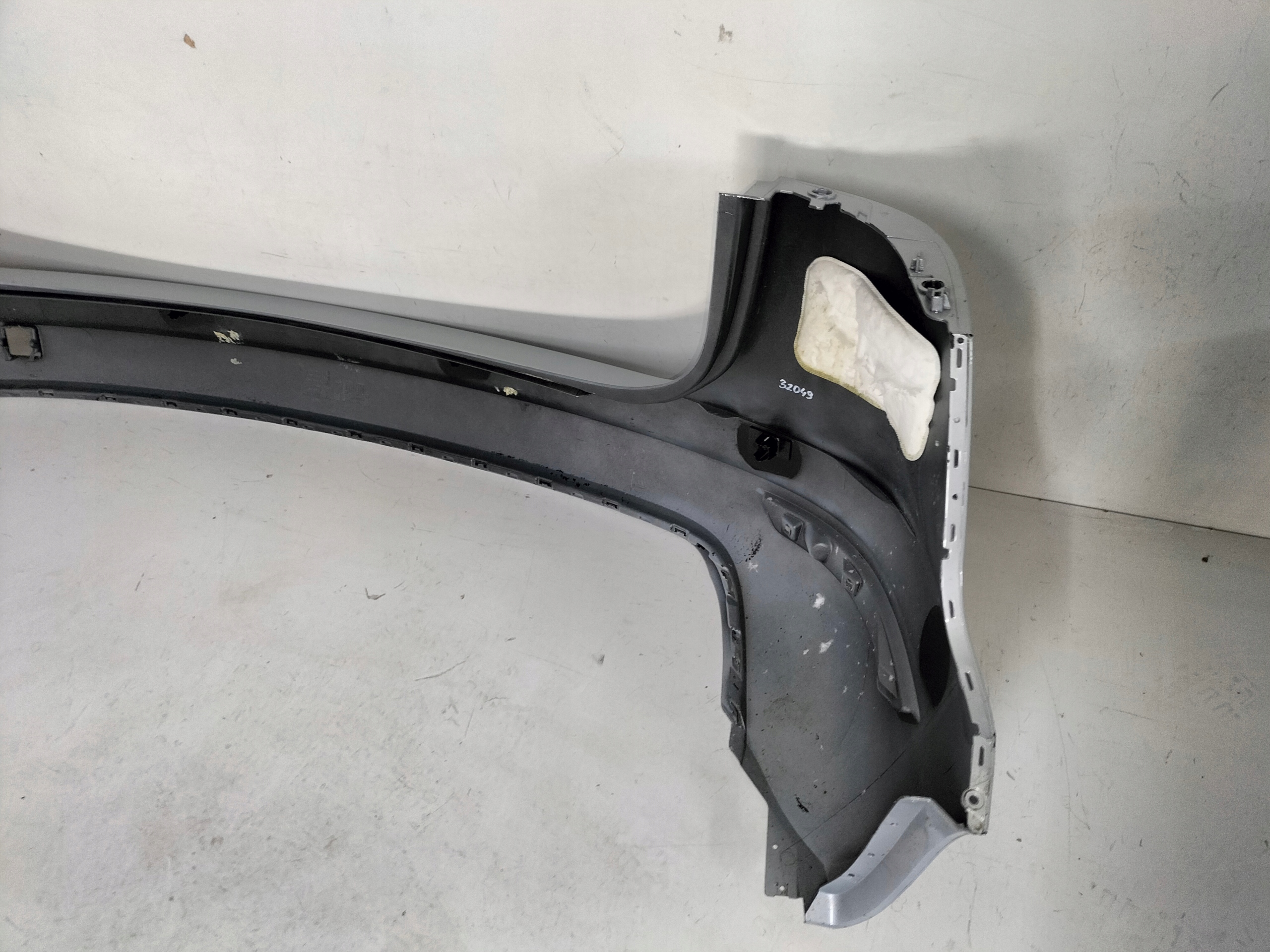 ZADNÝ NÁRAZNÍK VW SHARAN II 10-15