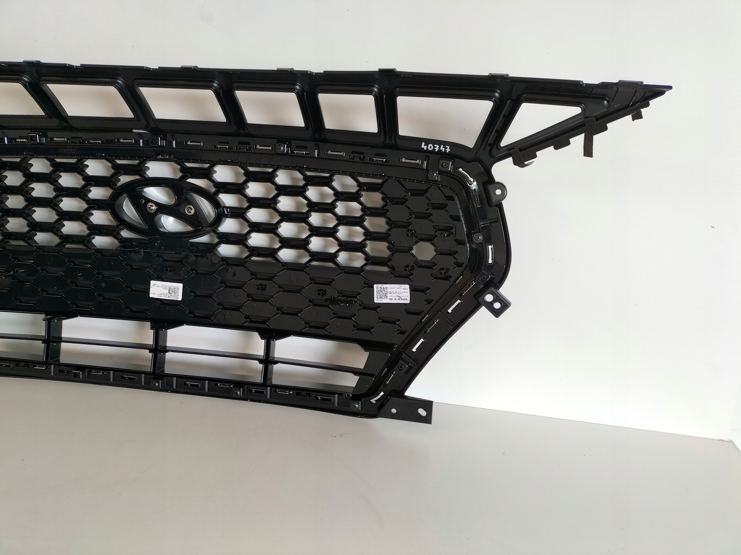 MRIEZKA LISTA HYUNDAI I30 III 17-20 HB DIAMOND