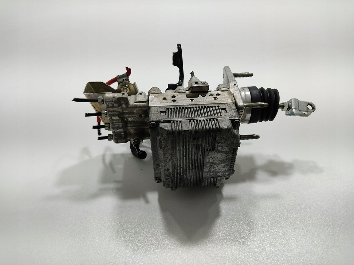 KOCKA ABS TOYOTA YARIS III 1.8 HYBRID 47210-52180 2013-2017