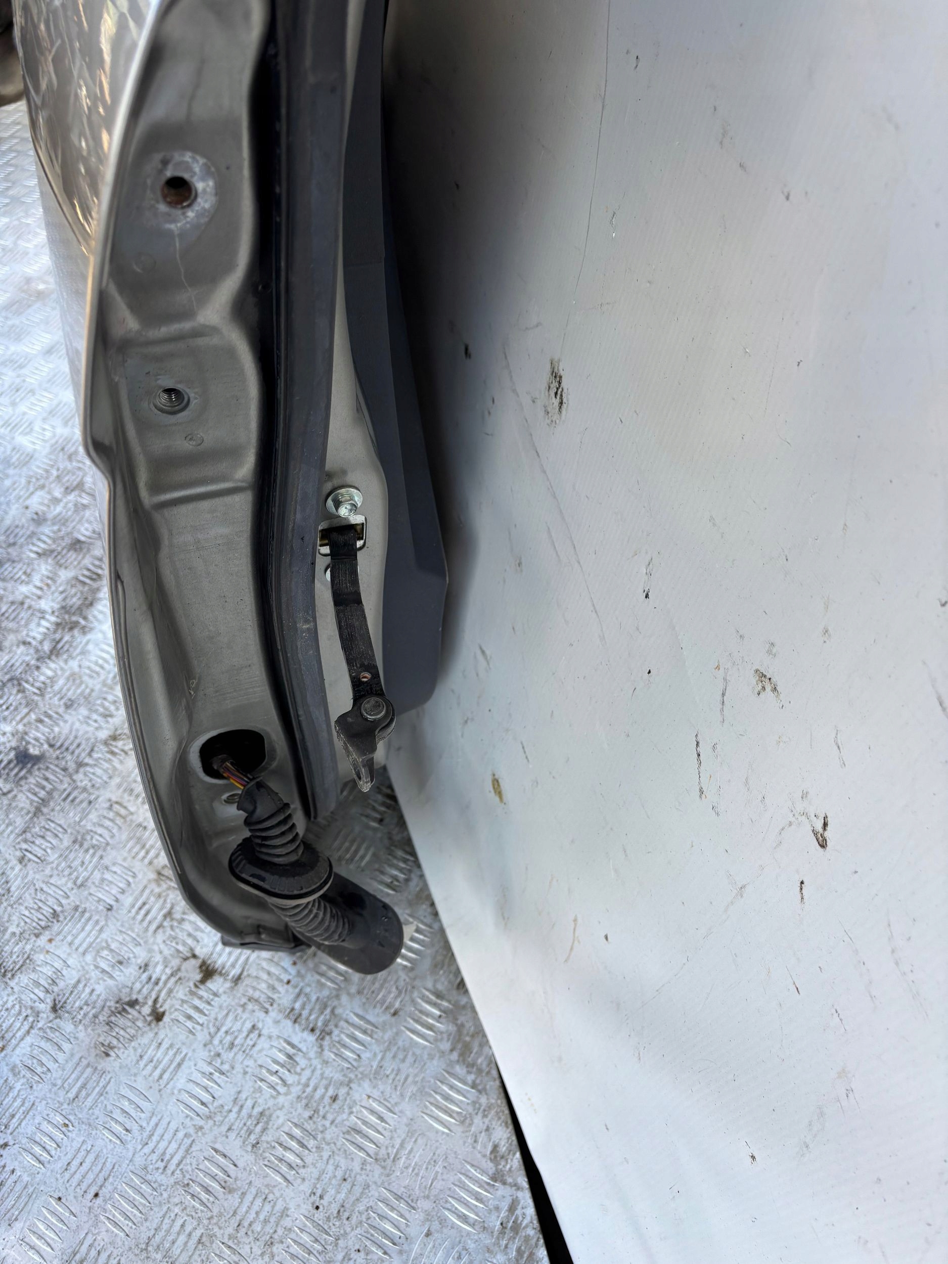 PRAVE PREDNE DVERE HONDA CR-V CRV III