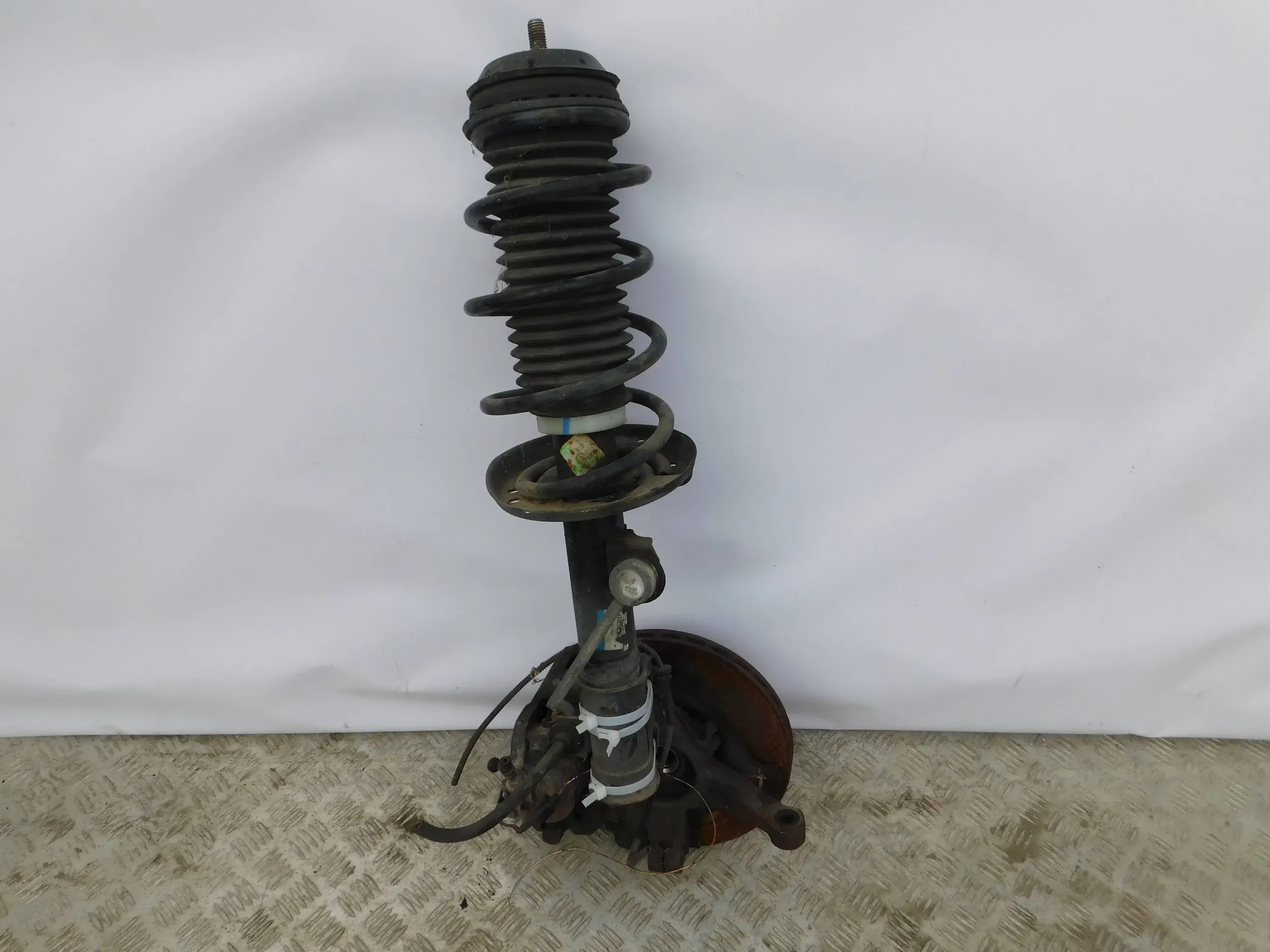 PRAVÝ OTOČ MCPHERSON FIAT GRANDE PUNTO EVO 1.2 1.4