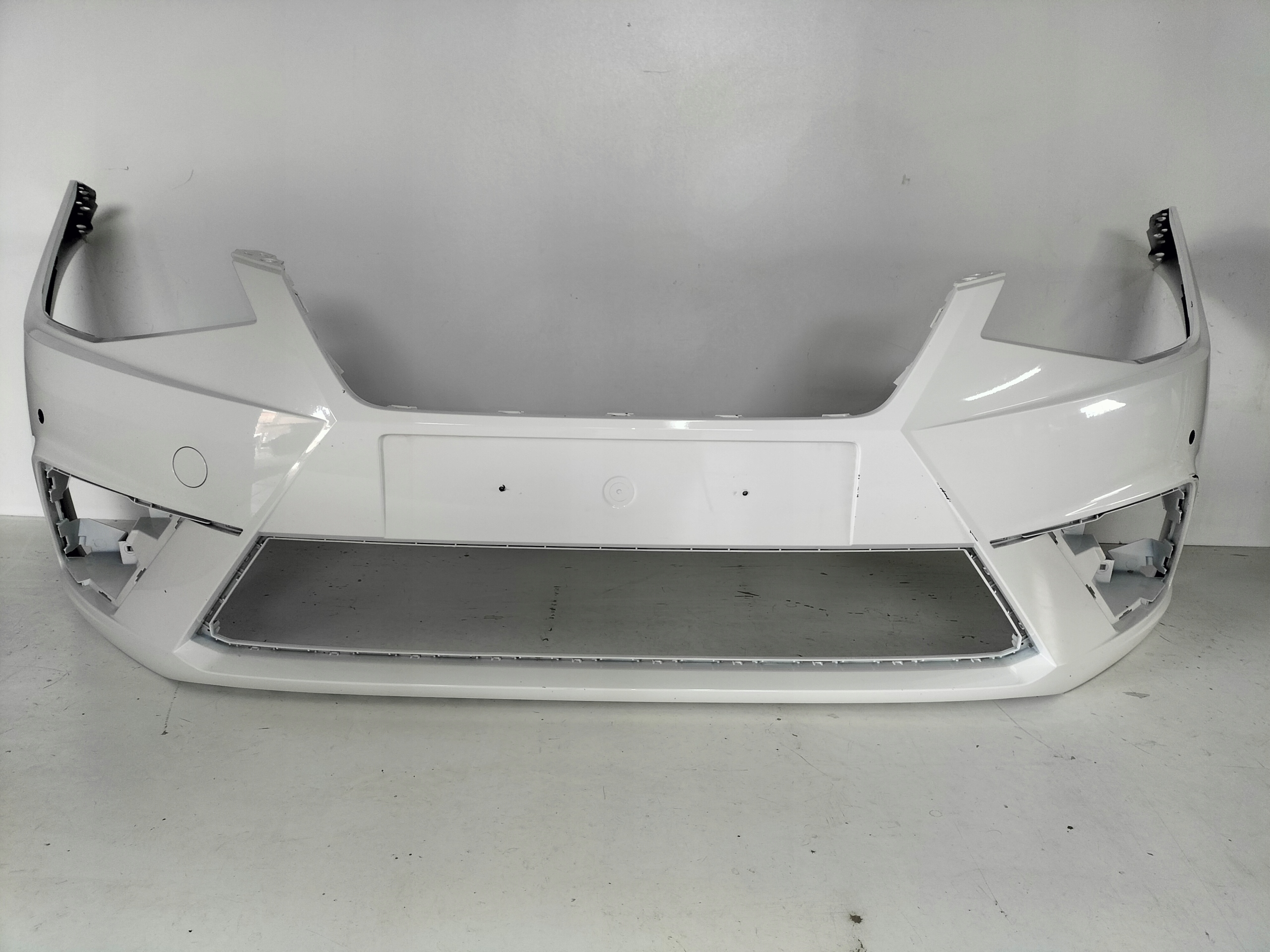 PREDNÝ NÁRAZNÍK SEAT IBIZA V 6F0 17-