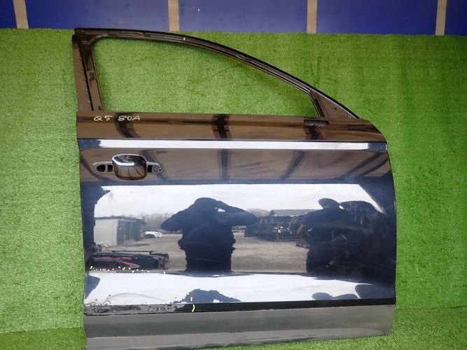 AUDI Q5 II 80A 16- PRAVE PREDNE DVERE