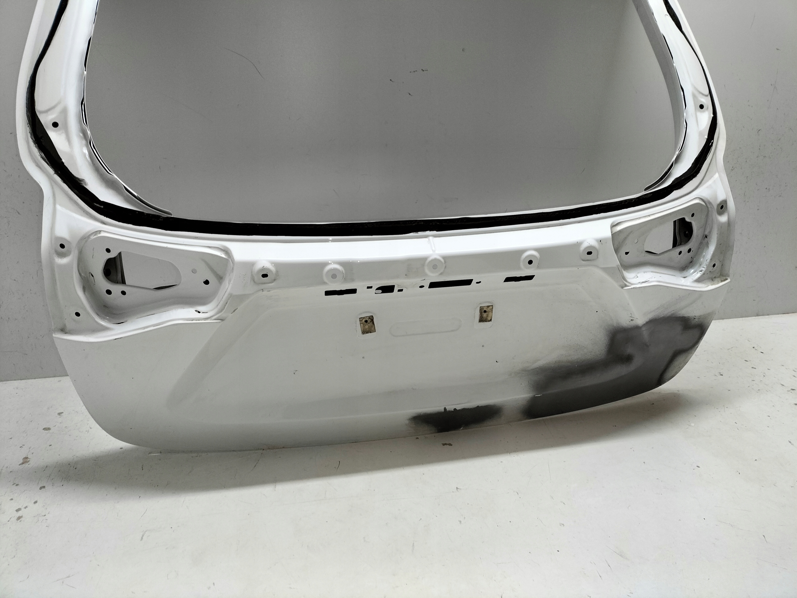 ZADNÁ KAPOTA TOYOTA YARIS CROSS 21-