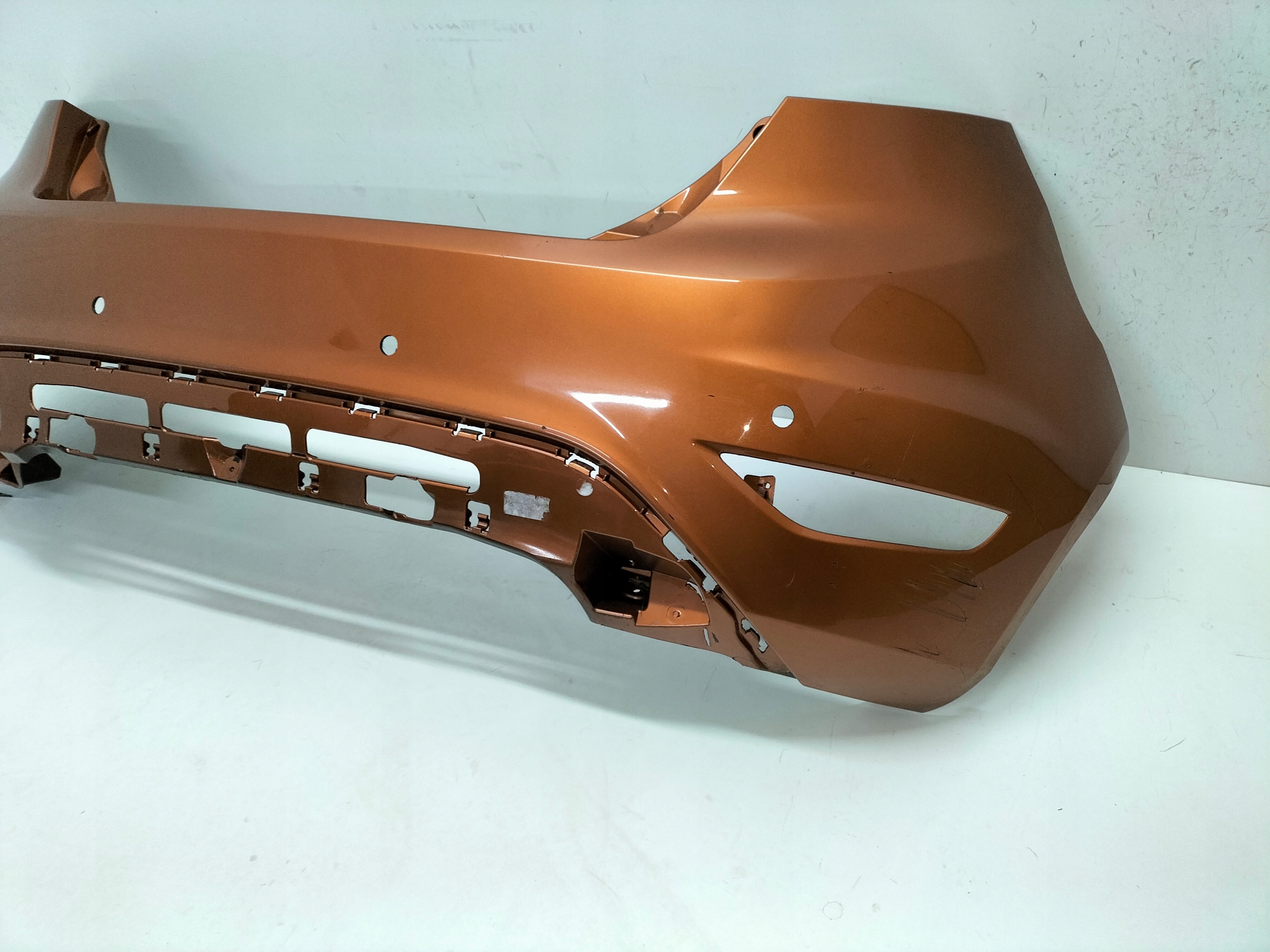 ZADNÝ NÁRAZNÍK FORD FIESTA MK7 08-