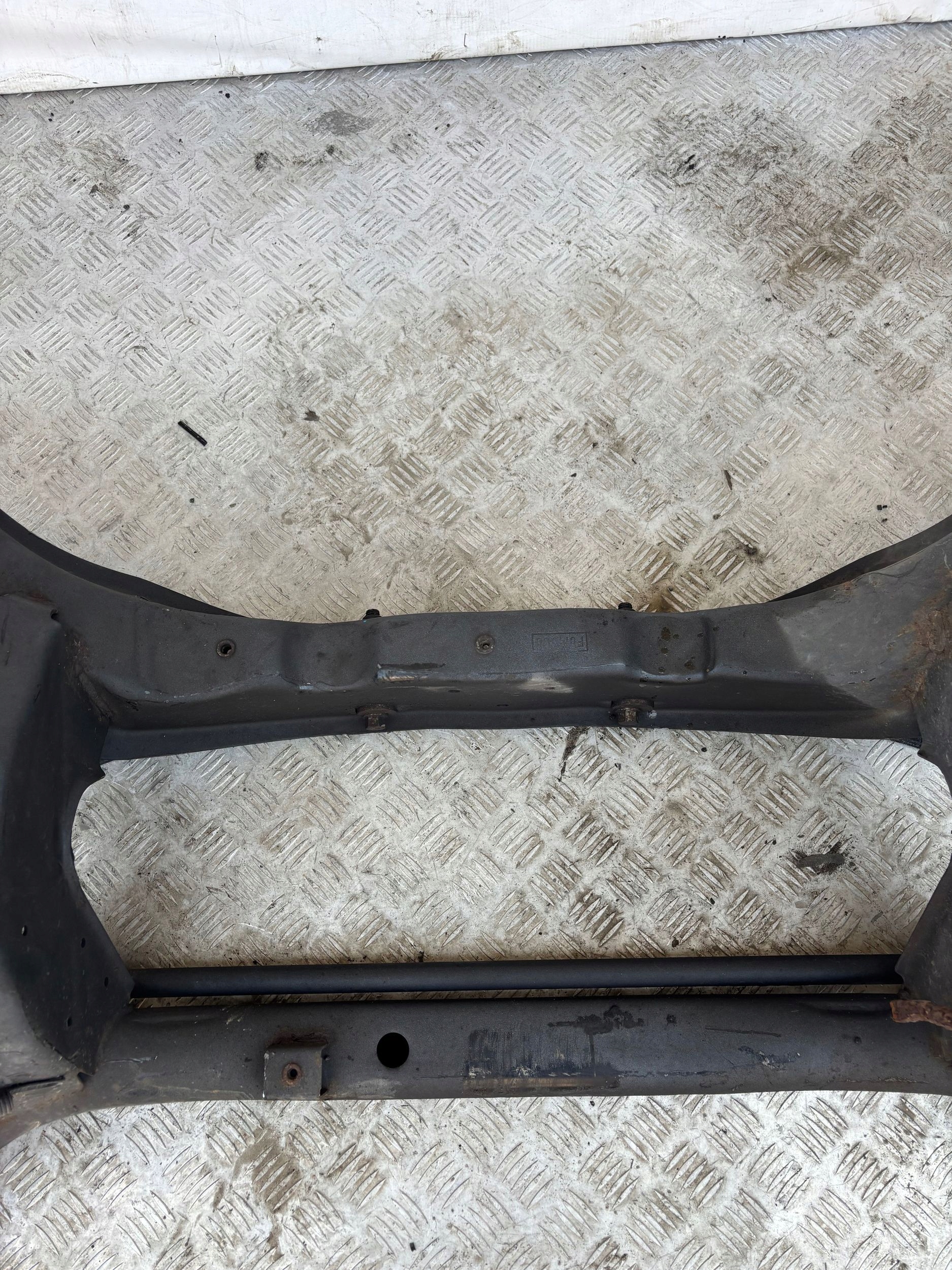 ZADNÁ NÁPRAVA VOLVO V60 11-