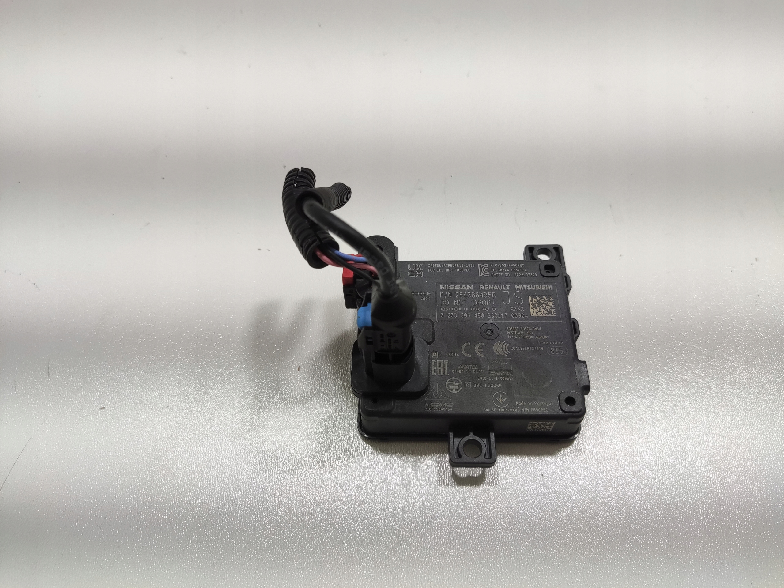 RADAR SENZOR DISTRONIC PREDNA RENAULT AUSTRAL 2022-2025 284386495R