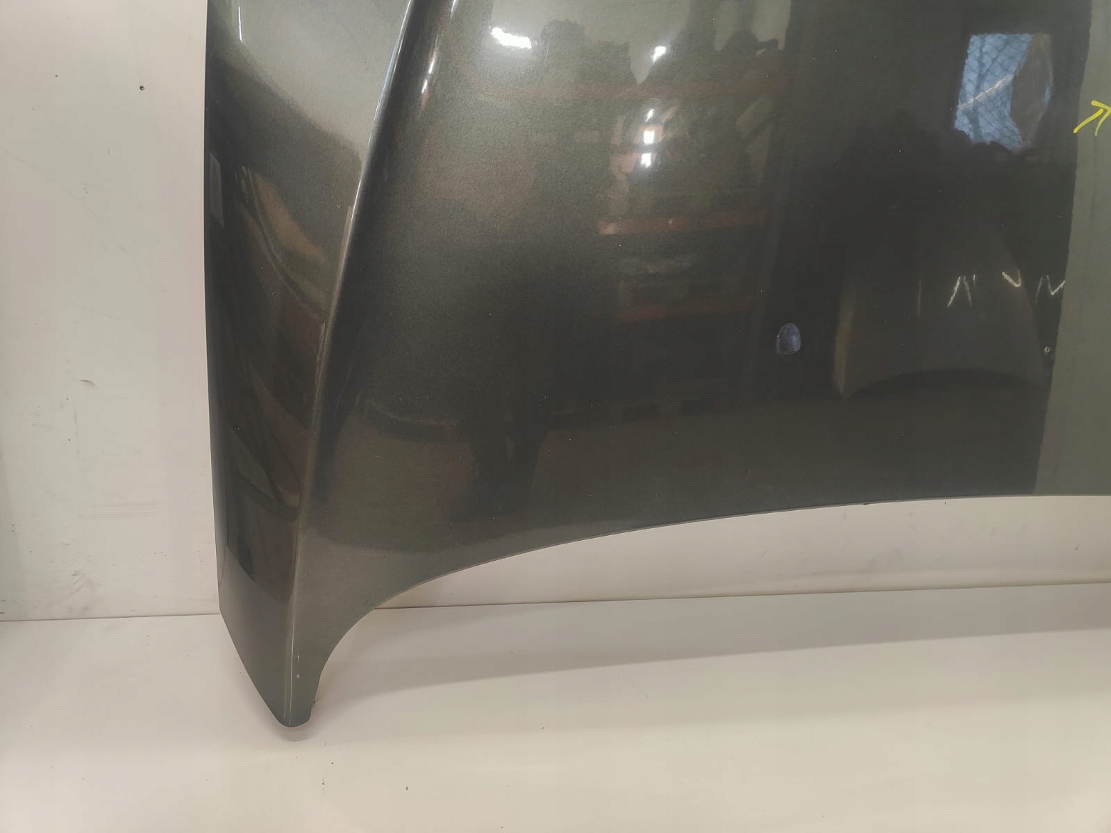 Peugeot 407 04-10 PREDNÁ KAPOTA