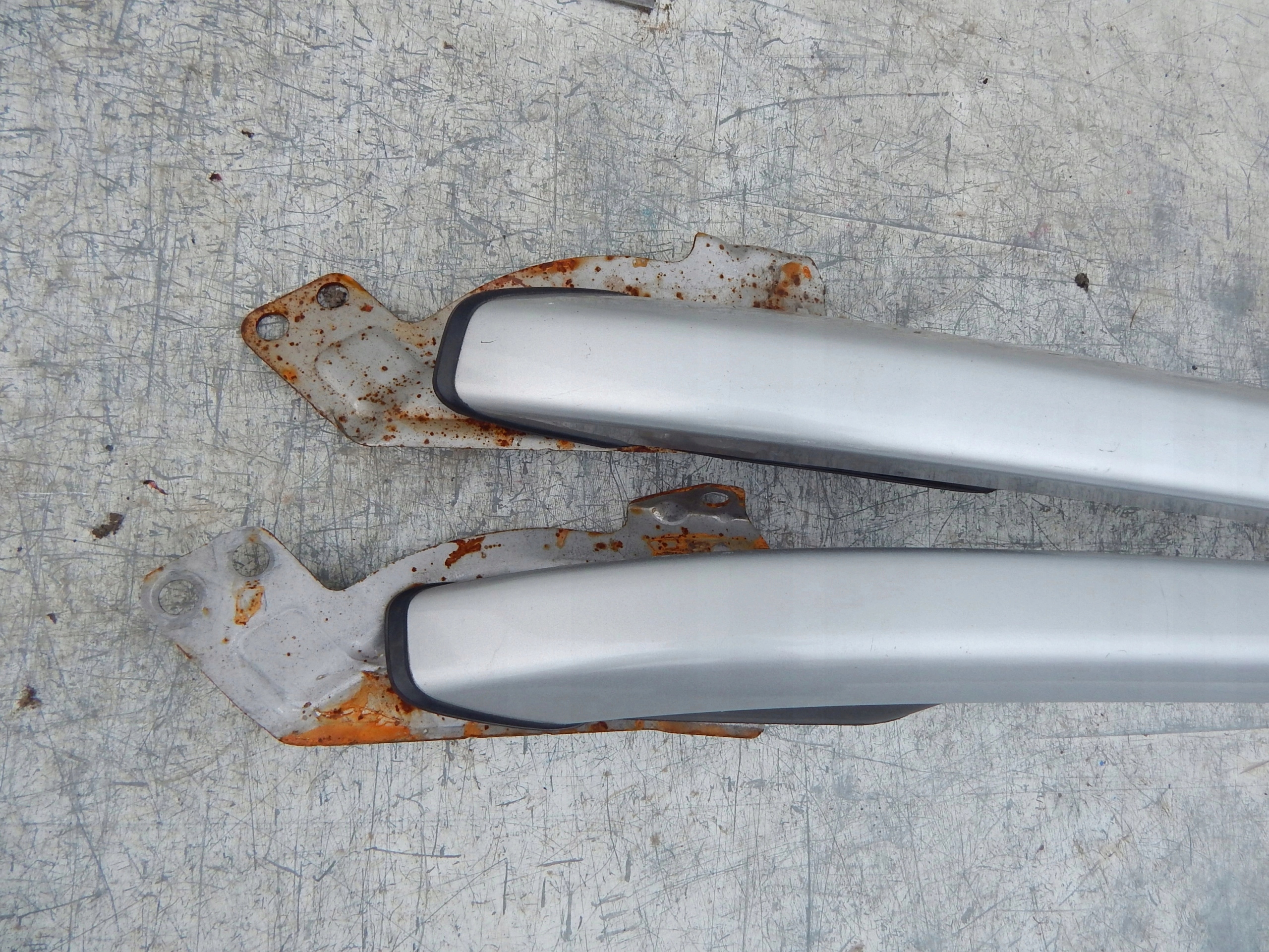 nissan navara d23 np300 STRESNE NOSICE