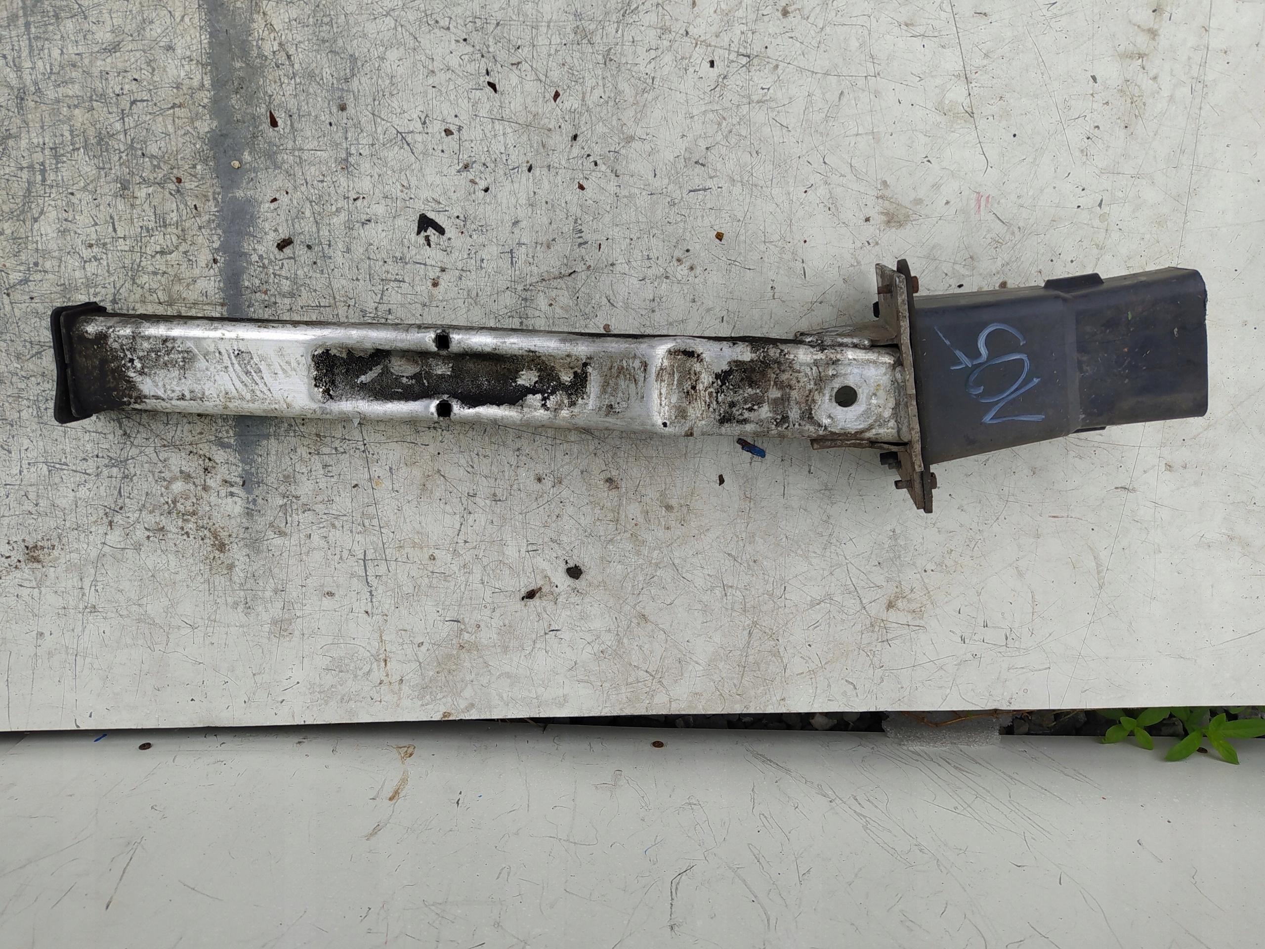 PEUGEOT 3008 LAVA ABSORBER NARAZU 9682791480