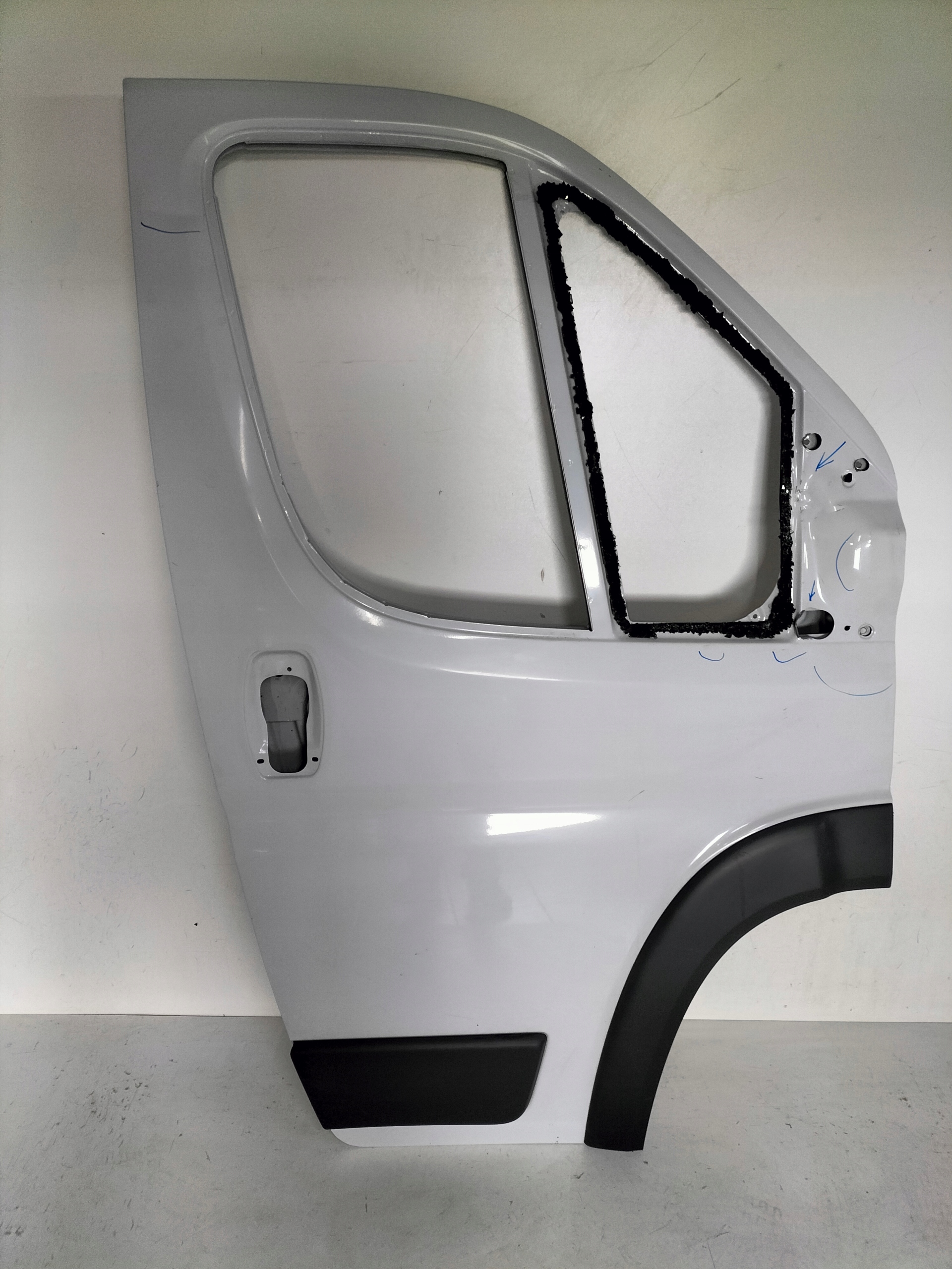 PRAVE PREDNE DVERE FIAT DUCATO BOXER JUMPER 06-