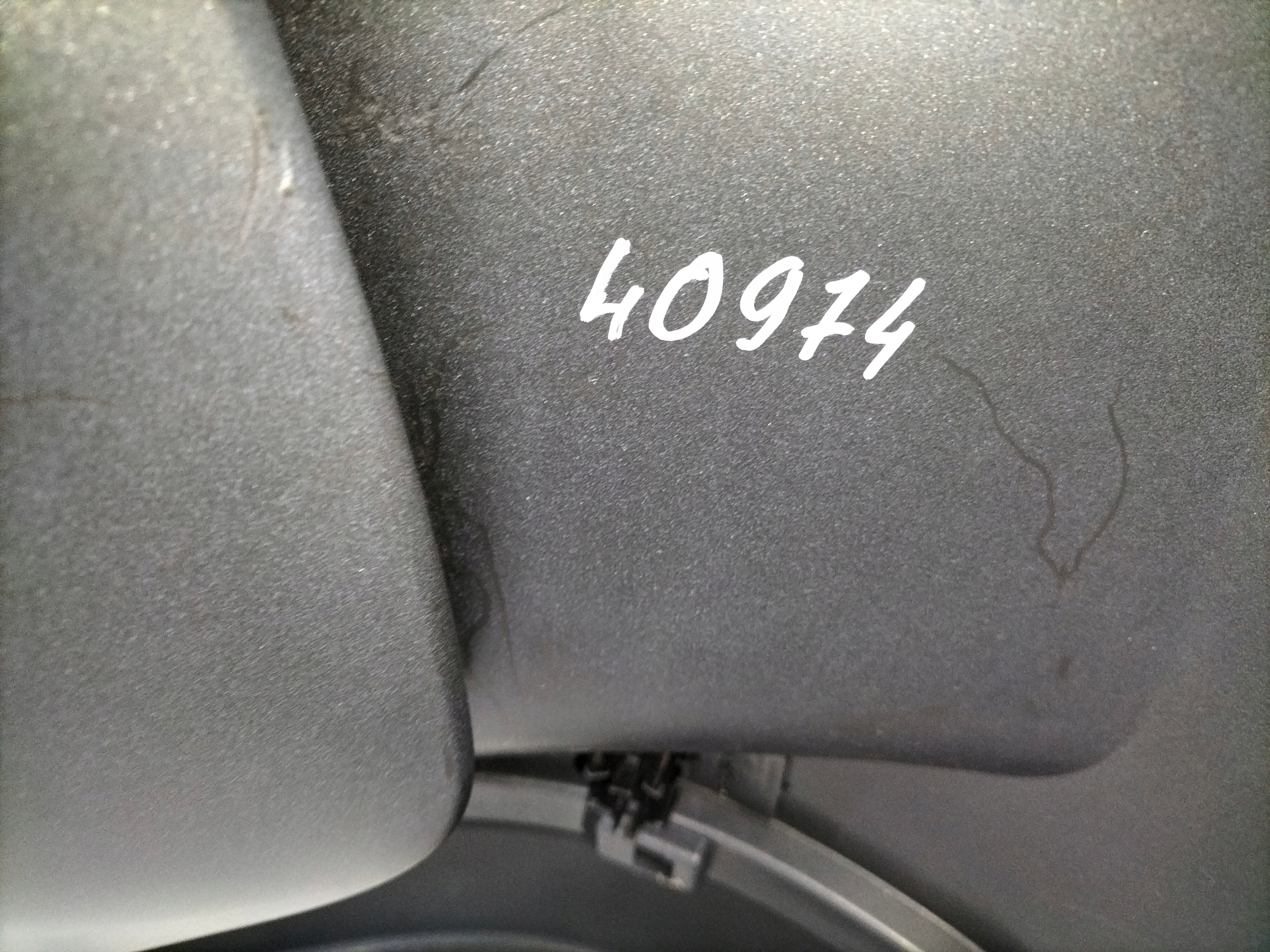 ZADNÝ NÁRAZNÍK VW GOLF 8 VIII 20- KOMBI