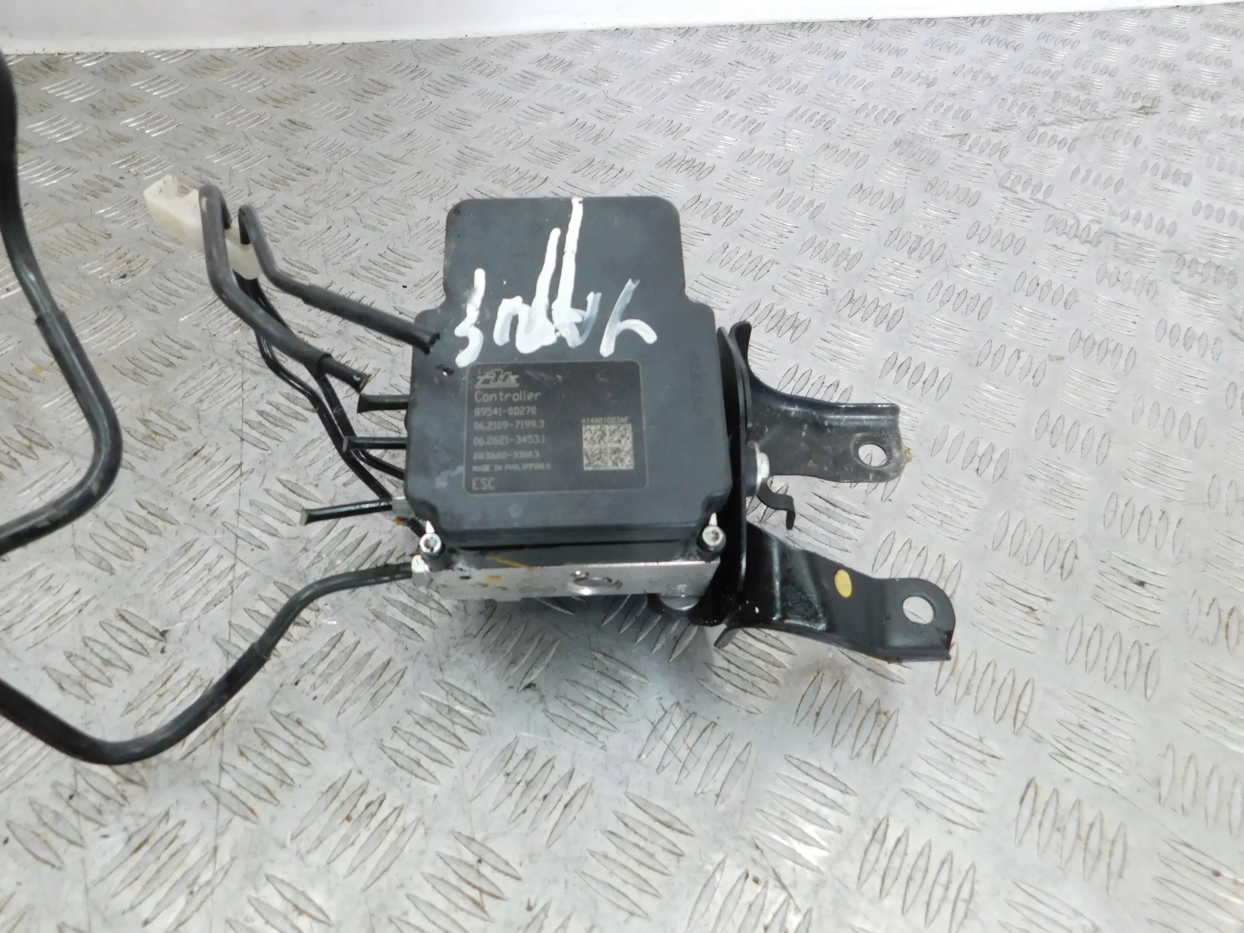 KOCKA ABS 89541-0D270 TOYOTA YARIS III 3