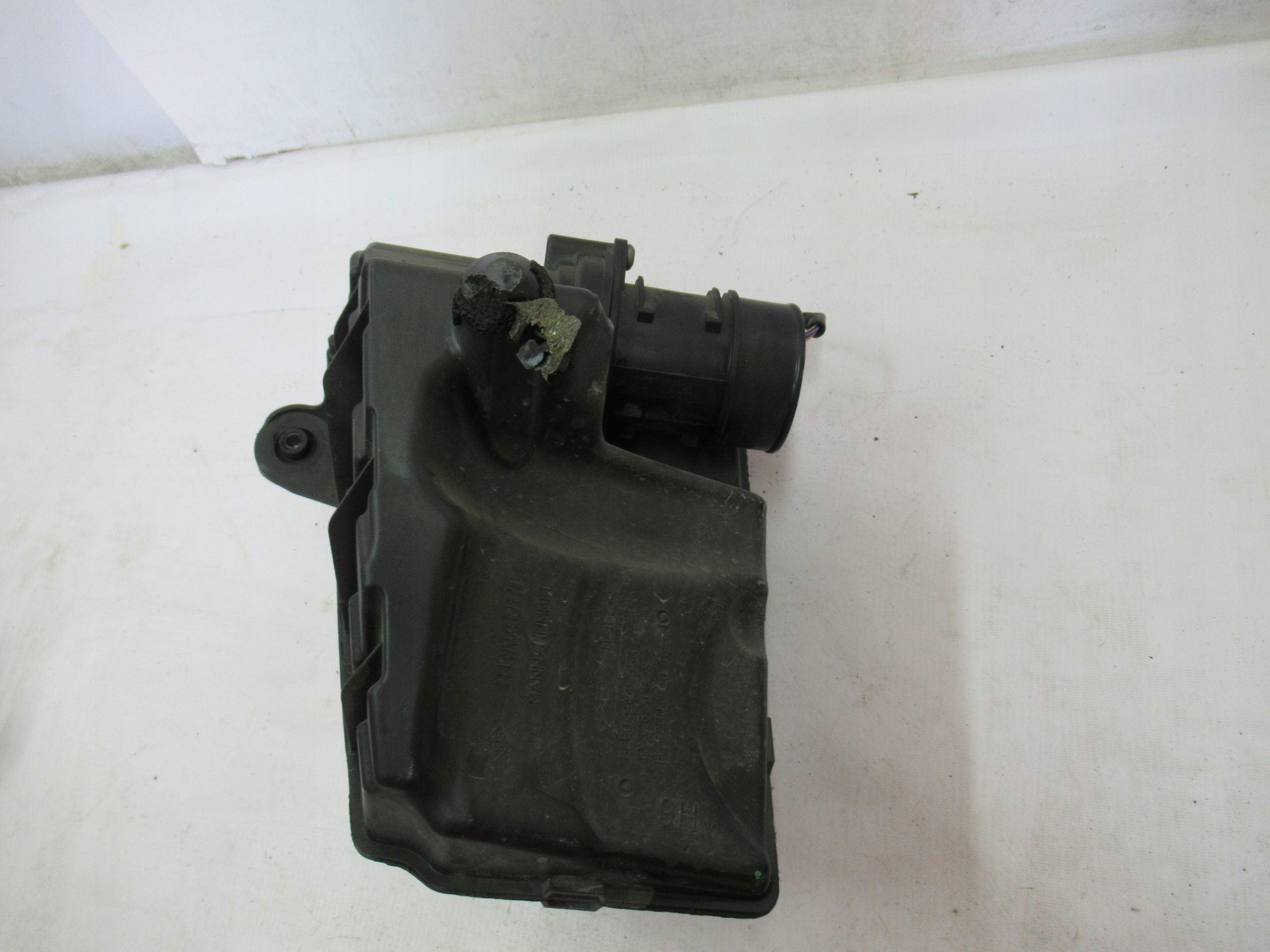 OBAL VZDUCHOVÉHO FILTERA MEGANE III 1.9 DCI