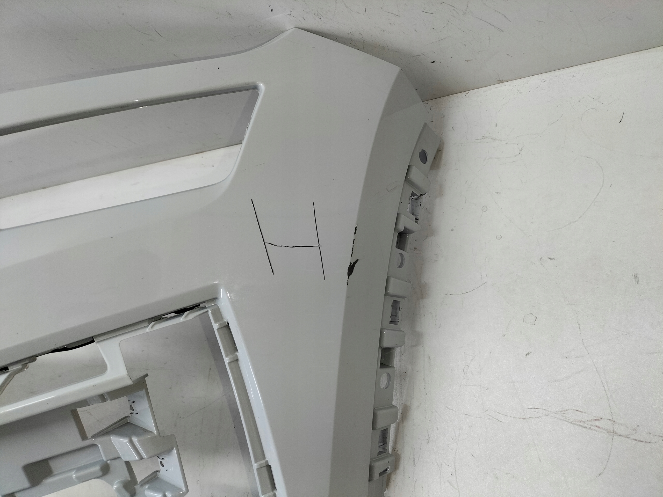 PREDNÝ NÁRAZNÍK SKODA KODIAQ LIFT 21-