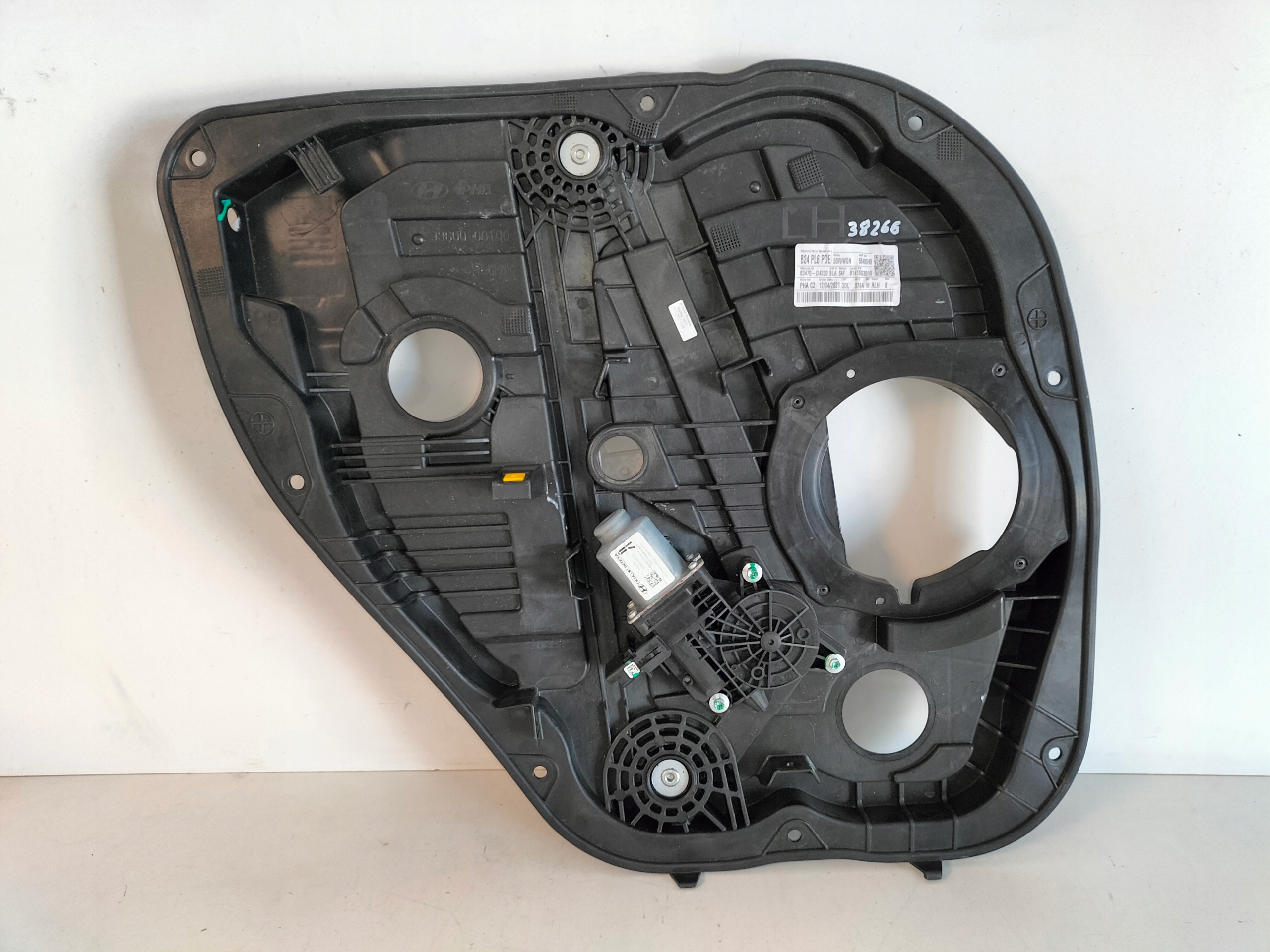 LAVE ZADNE STAHOVANIE OKNA HYUNDAI I30 III 17- HB/KOMBI