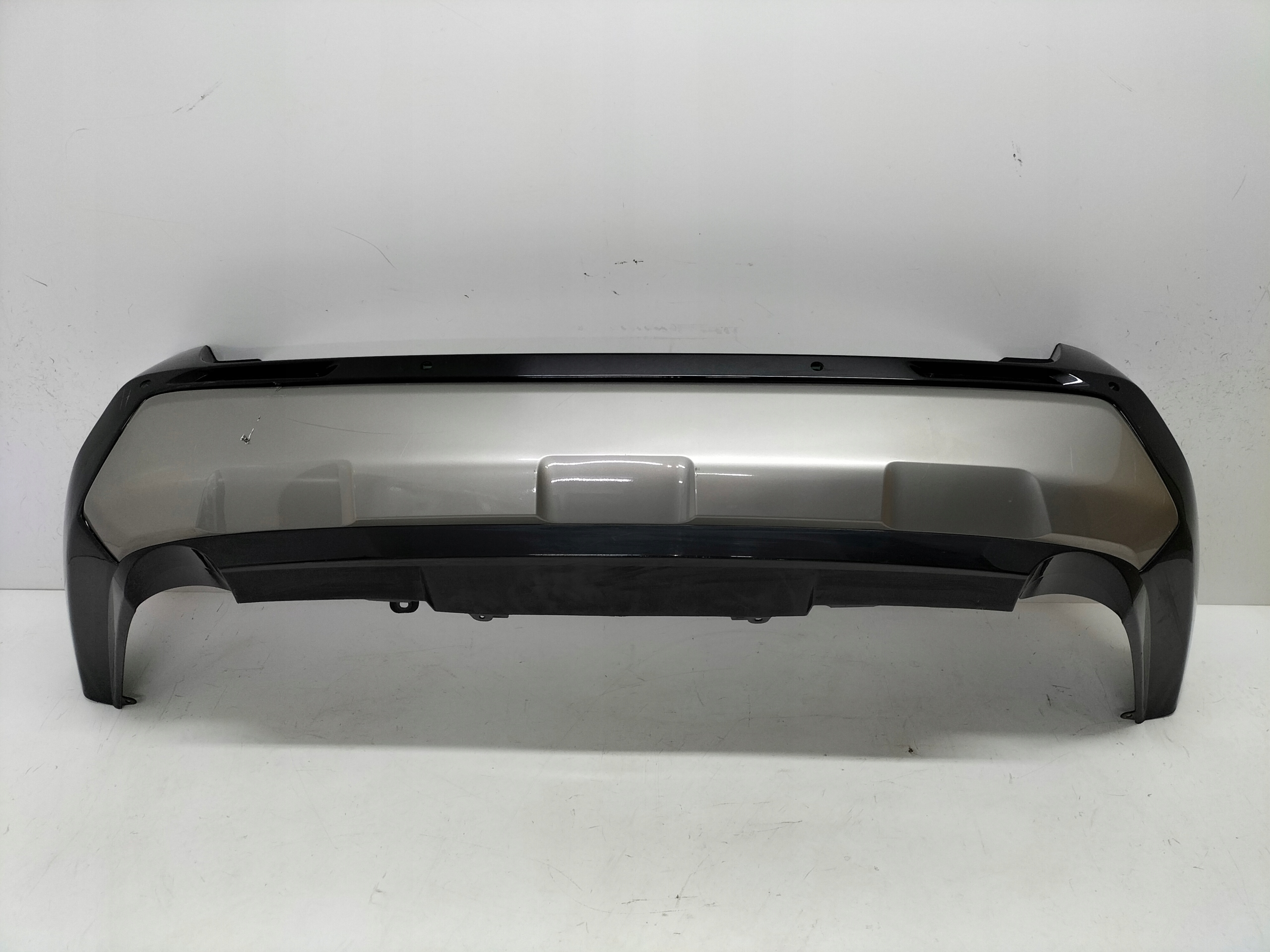 ZADNÝ NÁRAZNÍK TOYOTA RAV4 RAV-4 5 V 18-
