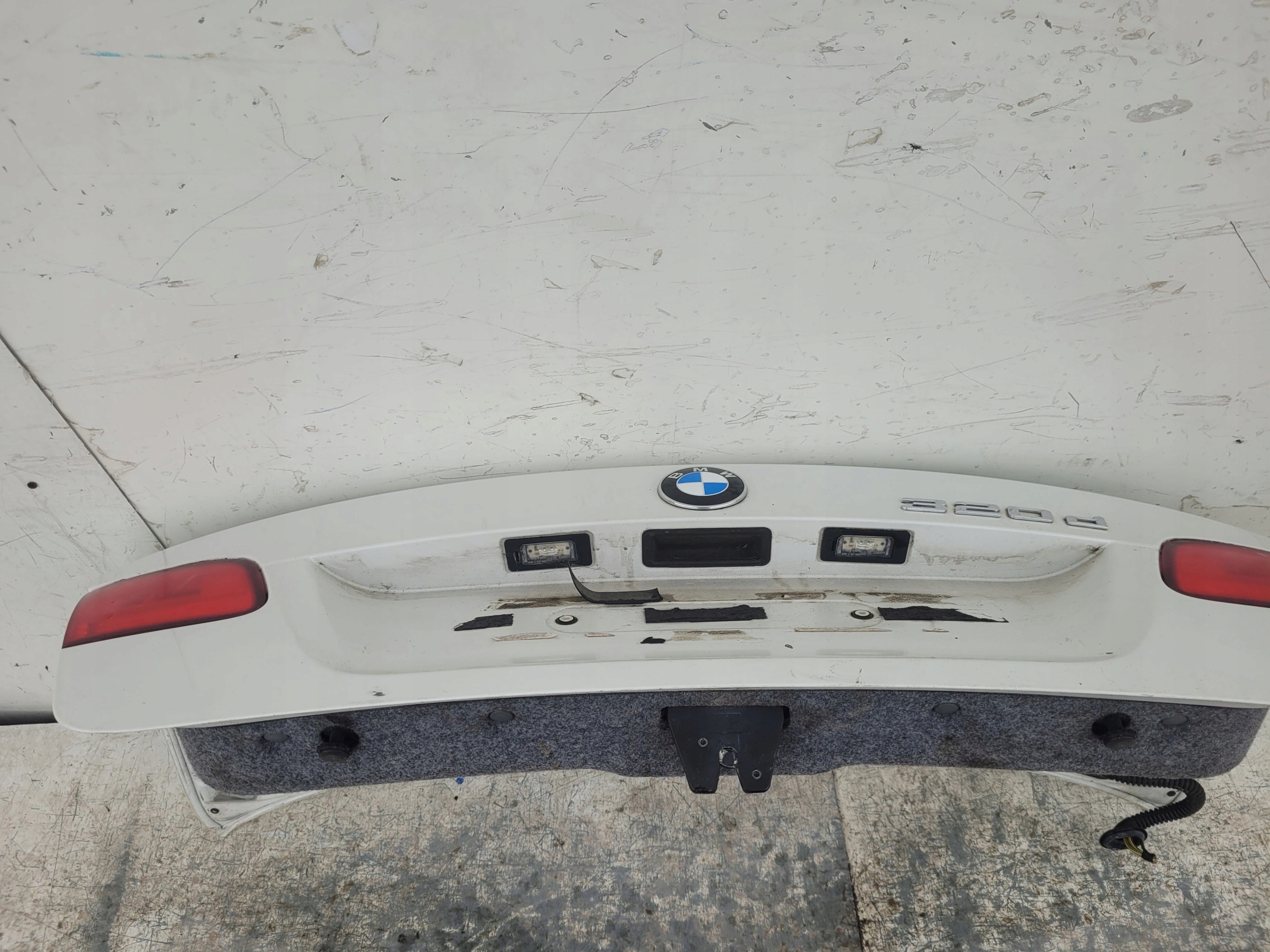BMW E92 CABRIO ZADNÁ KAPOTA