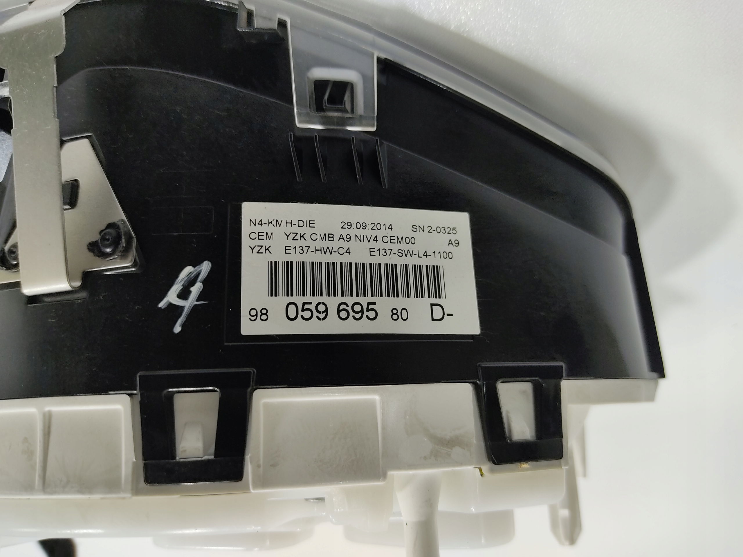TACHOMETER BUDIKY PEUGEOT 208 I 1.0 VTI 9805969580 2012-2019 EUROPA
