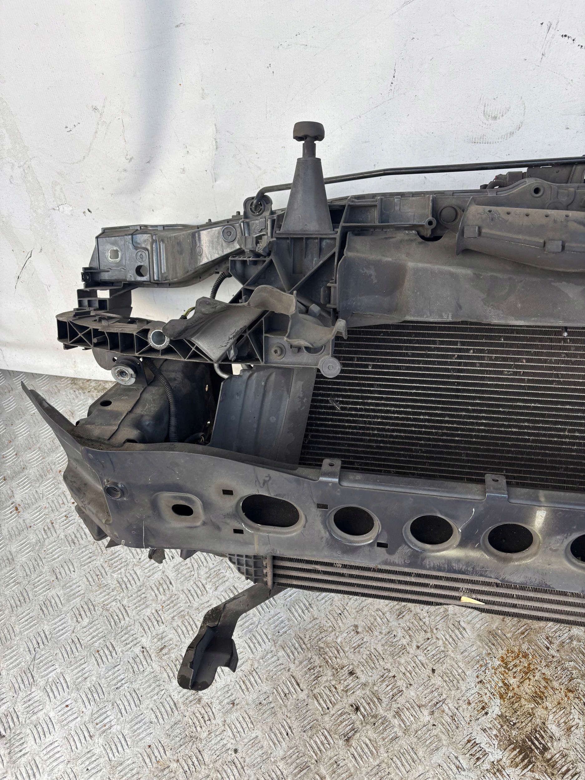 PREDNE CELO VYSTUHA CHLADICE FORD C-MAX II MK2 1.6 ECOBOOST 10-