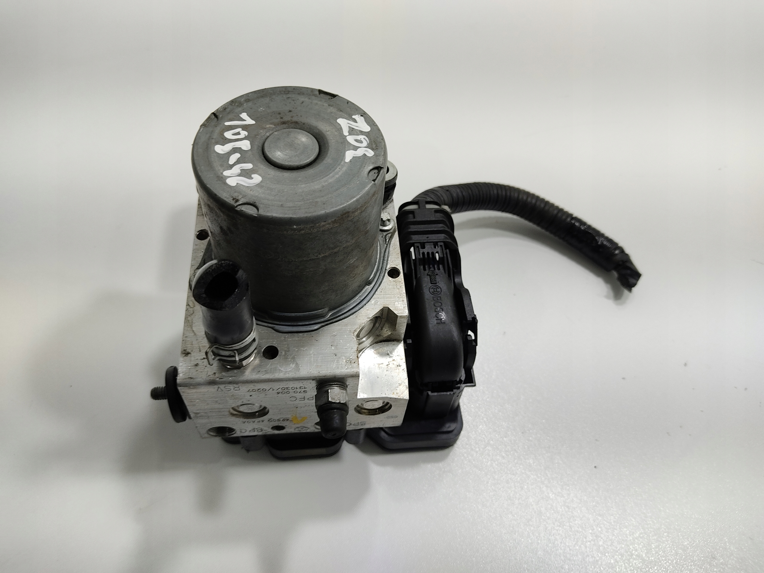 RIADIACA JEDNOTKA KOCKA ABS NISSAN E-NV200 ELECTRIC 475004FA0A 2014-2021