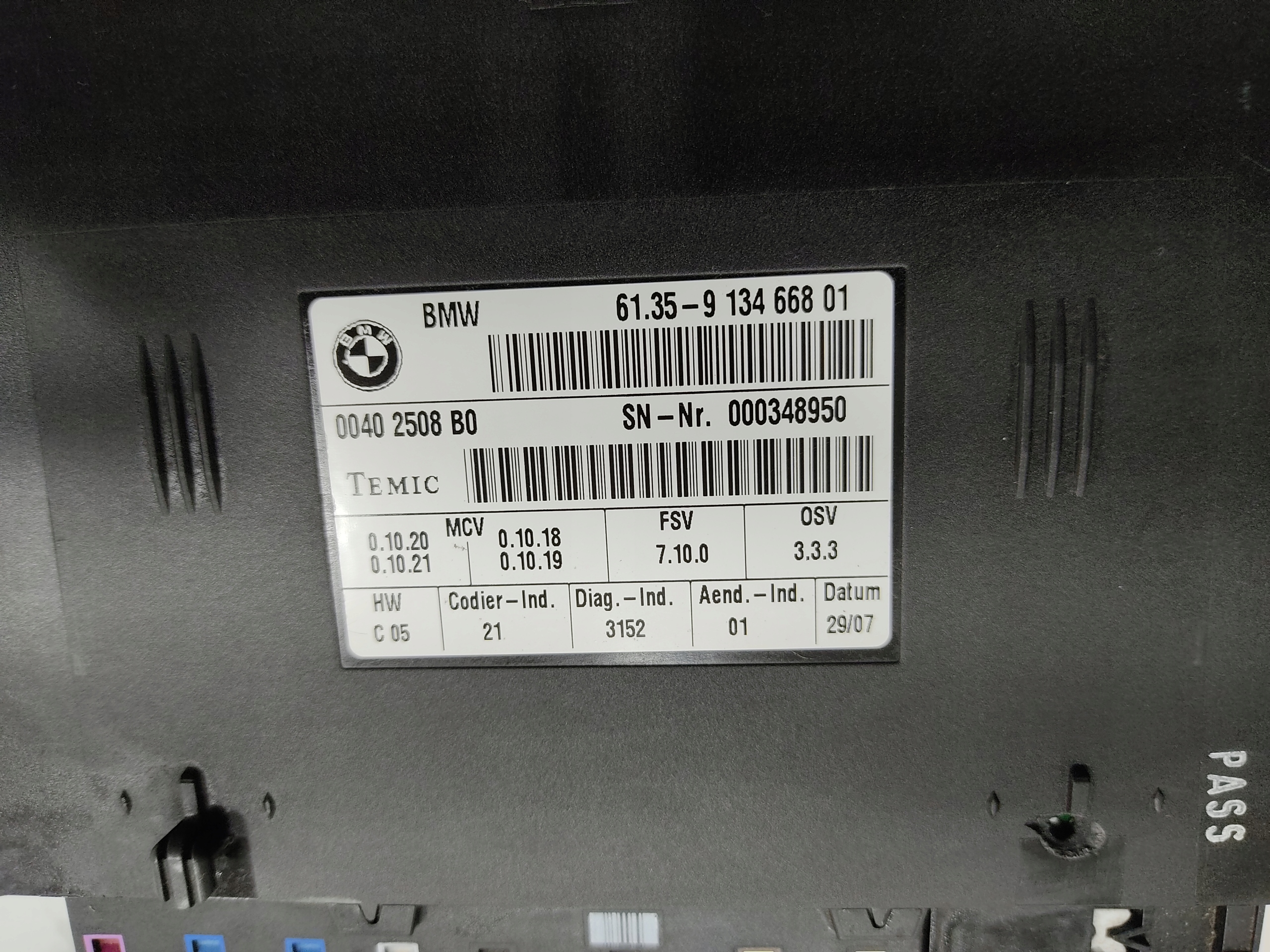 MODUL RIADIACA JEDNOTKA PRAVEJ SEDAČKY BMW E92 E93 9134668 2007-2012