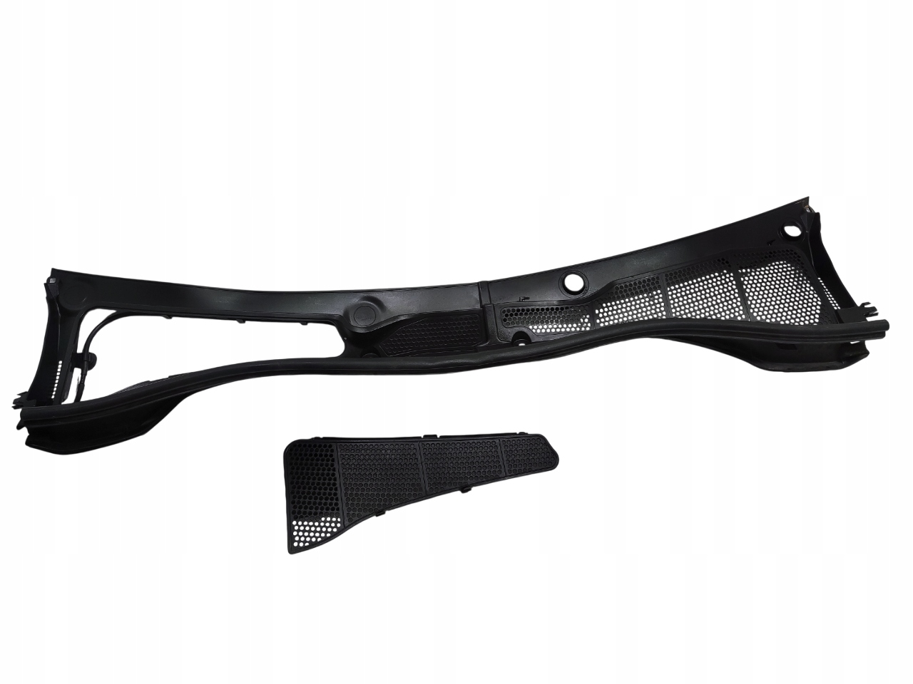 TORPÉDO, PLAST POD STIERAČE – VRCHNÉ PLASTIK CITROEN C4 CACTUS 9801596280 9803089780 17-20 LIFT