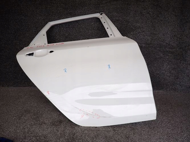 BMW F45 2 ACTIVE TOURER PRAVE ZADNE DVERE