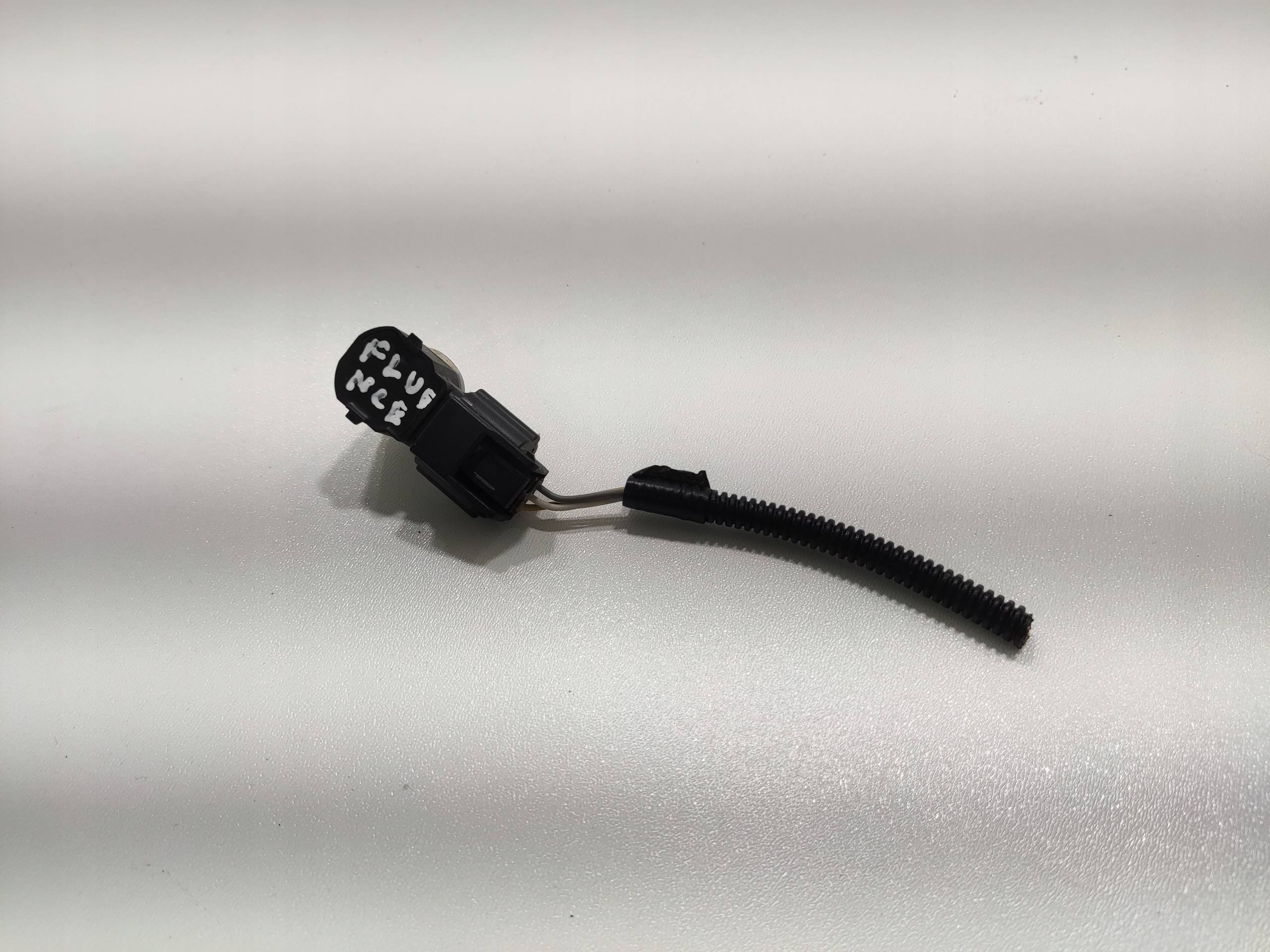 PARKOVACI SENZOR PDC RENAULT FLUENCE 284420002R 2009-2012