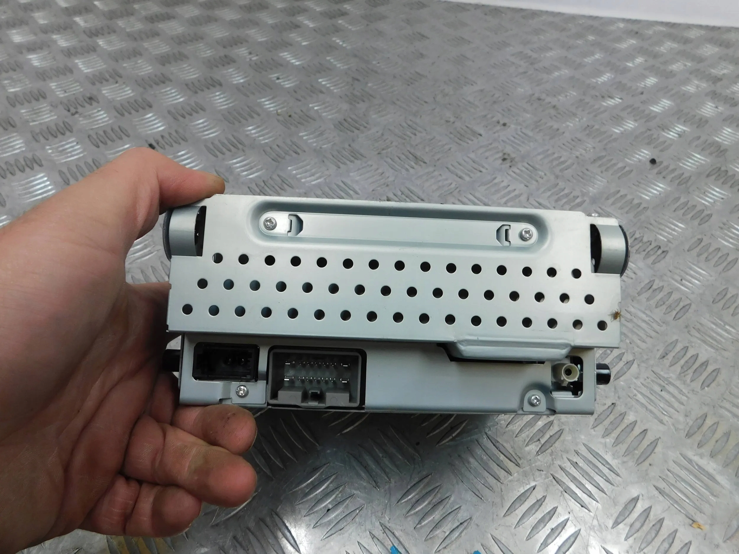 RADIO VOLVO V70 XC70 31260542AA