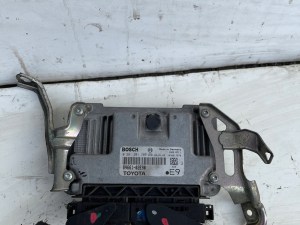 RIADIACA JEDNOTKA 89661-02E90 AURIS 1.4 VVTI RIADIACA JEDNOTKA 89661-02E90 AURIS 1.4 VVTI