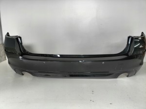 ZADNÝ NÁRAZNÍK BMW 5 G31 17- KOMBI ZADNÝ NÁRAZNÍK BMW 5 G31 17- KOMBI